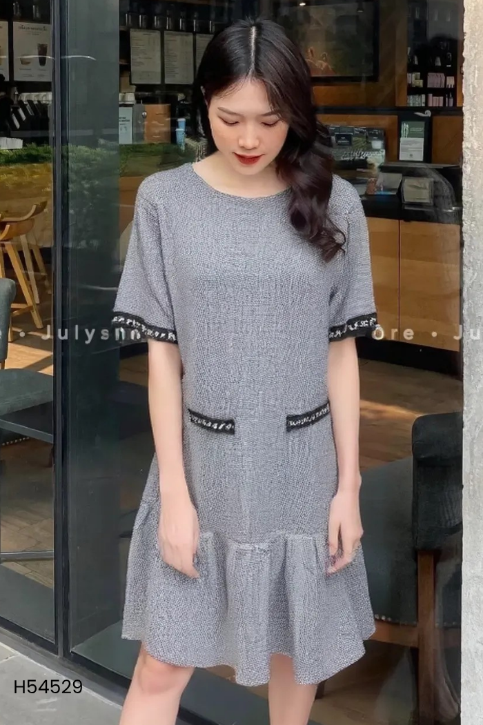 Váy kiểu xám đuôi cá