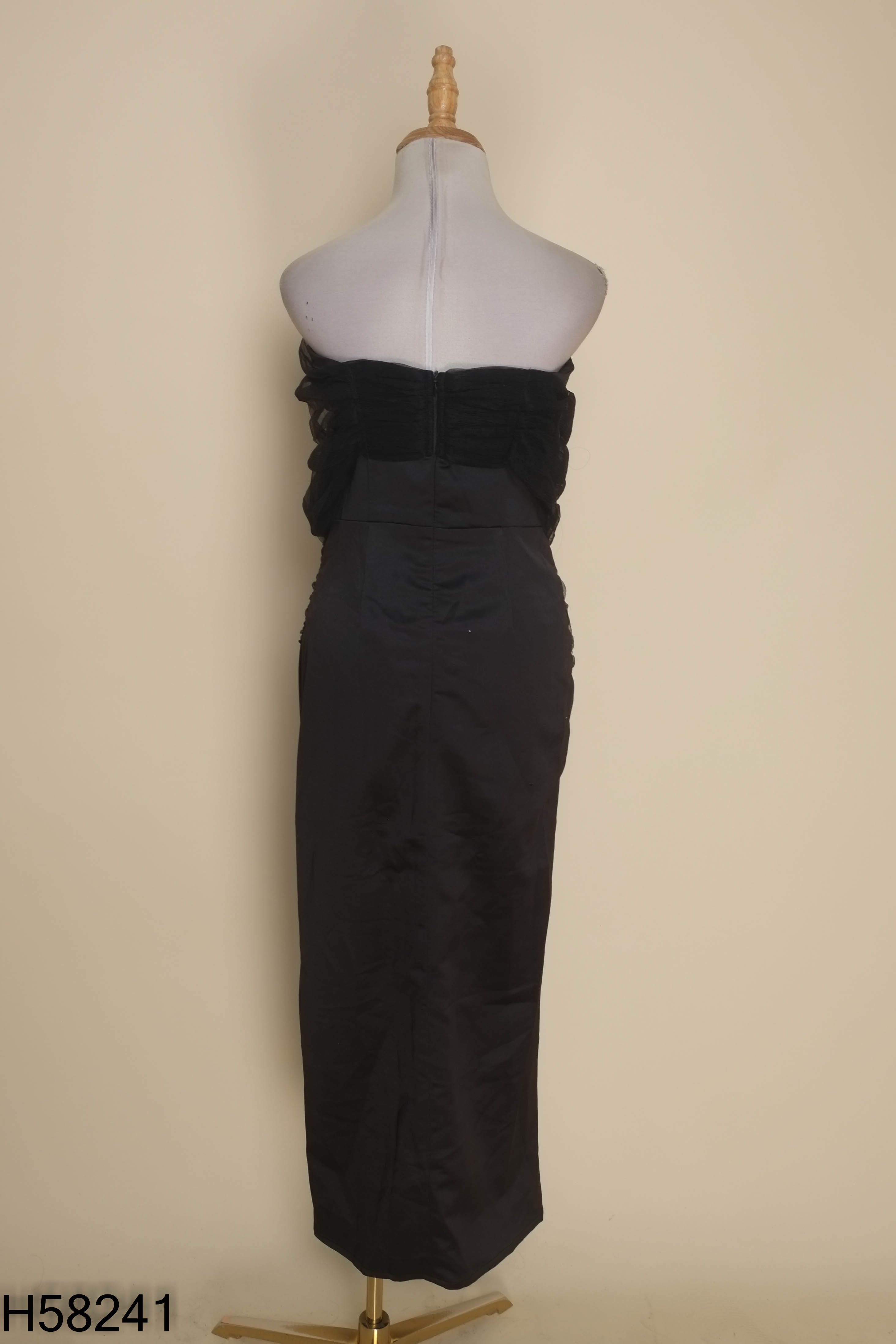 Váy BBSTORE'S đen cúp ngực