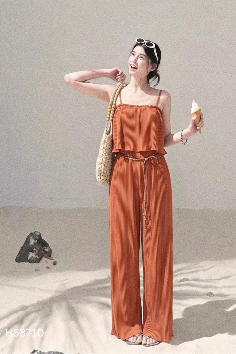 Jumpsuits nâu xếp ly hai dây
