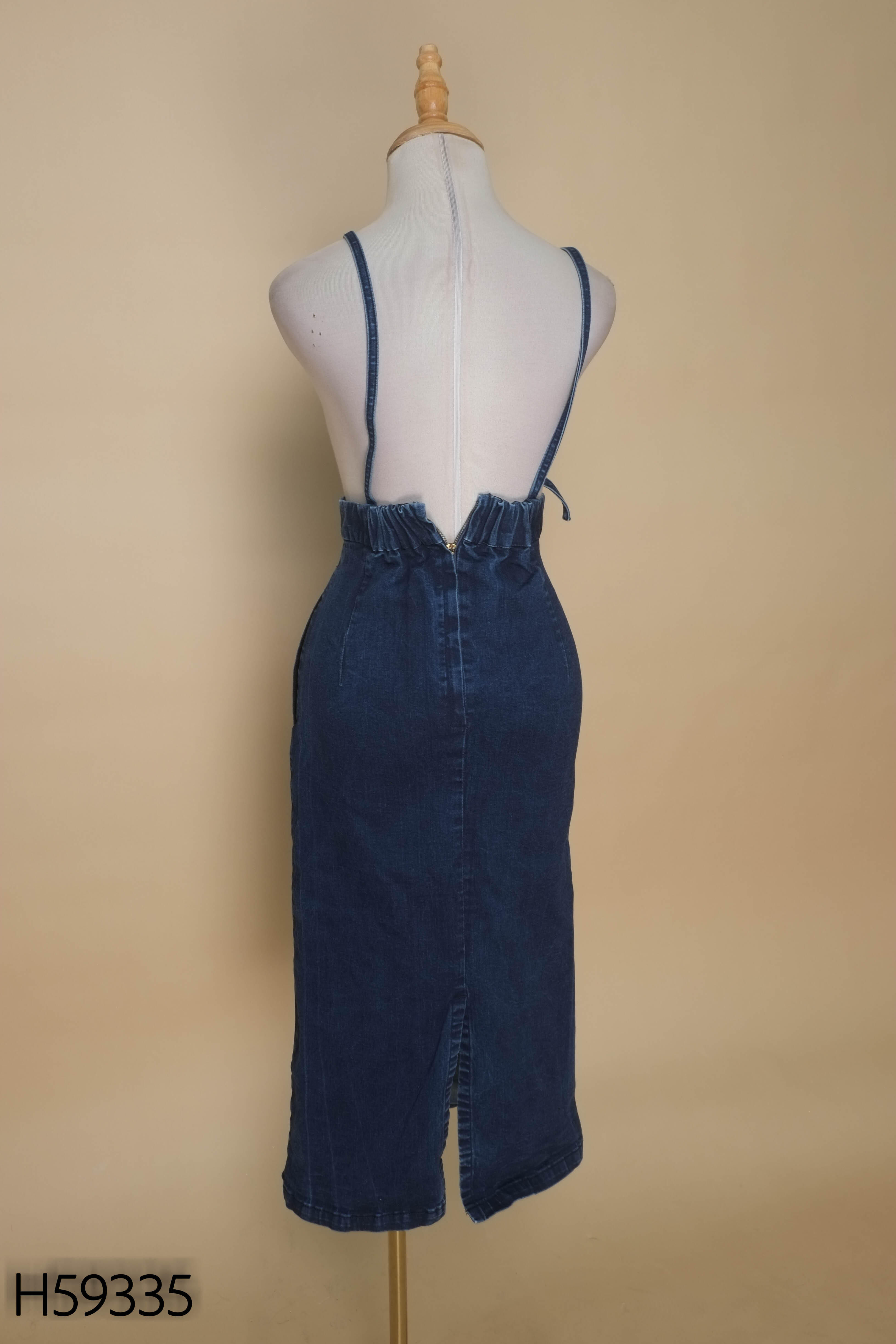 Váy yếm jeans xanh hai dây