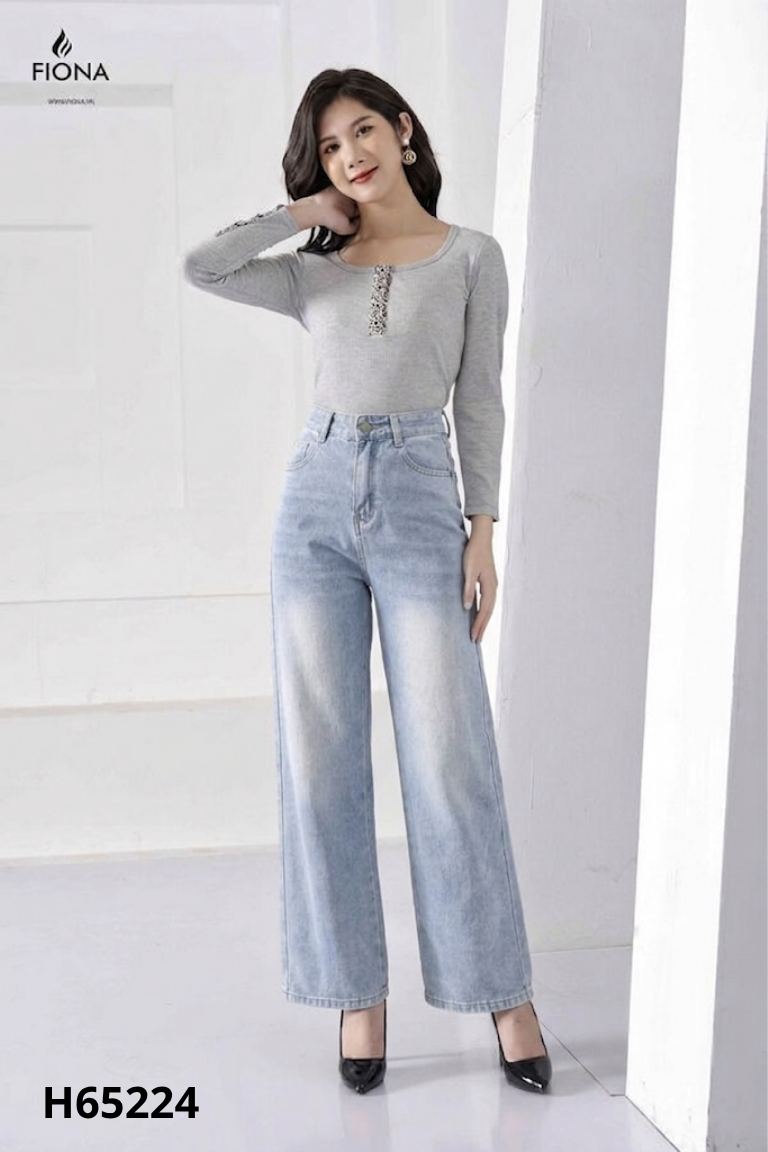 Quần jeans xanh suông