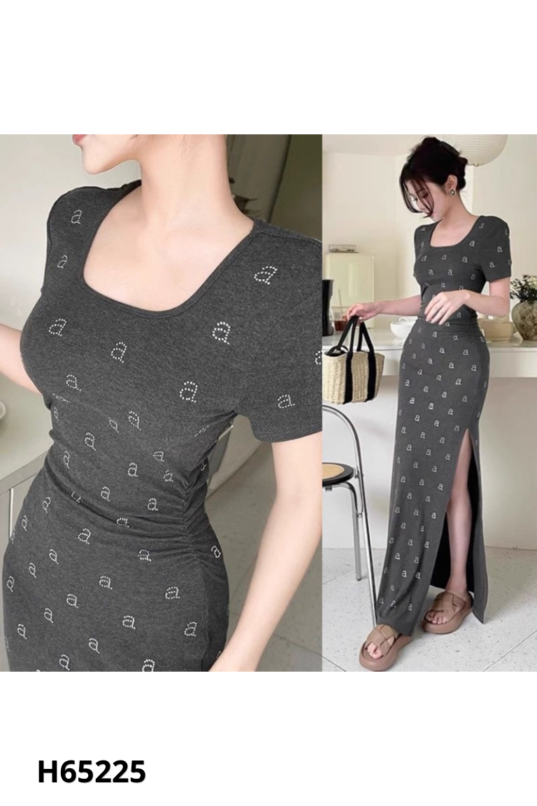 Váy len xám chữ đính đá