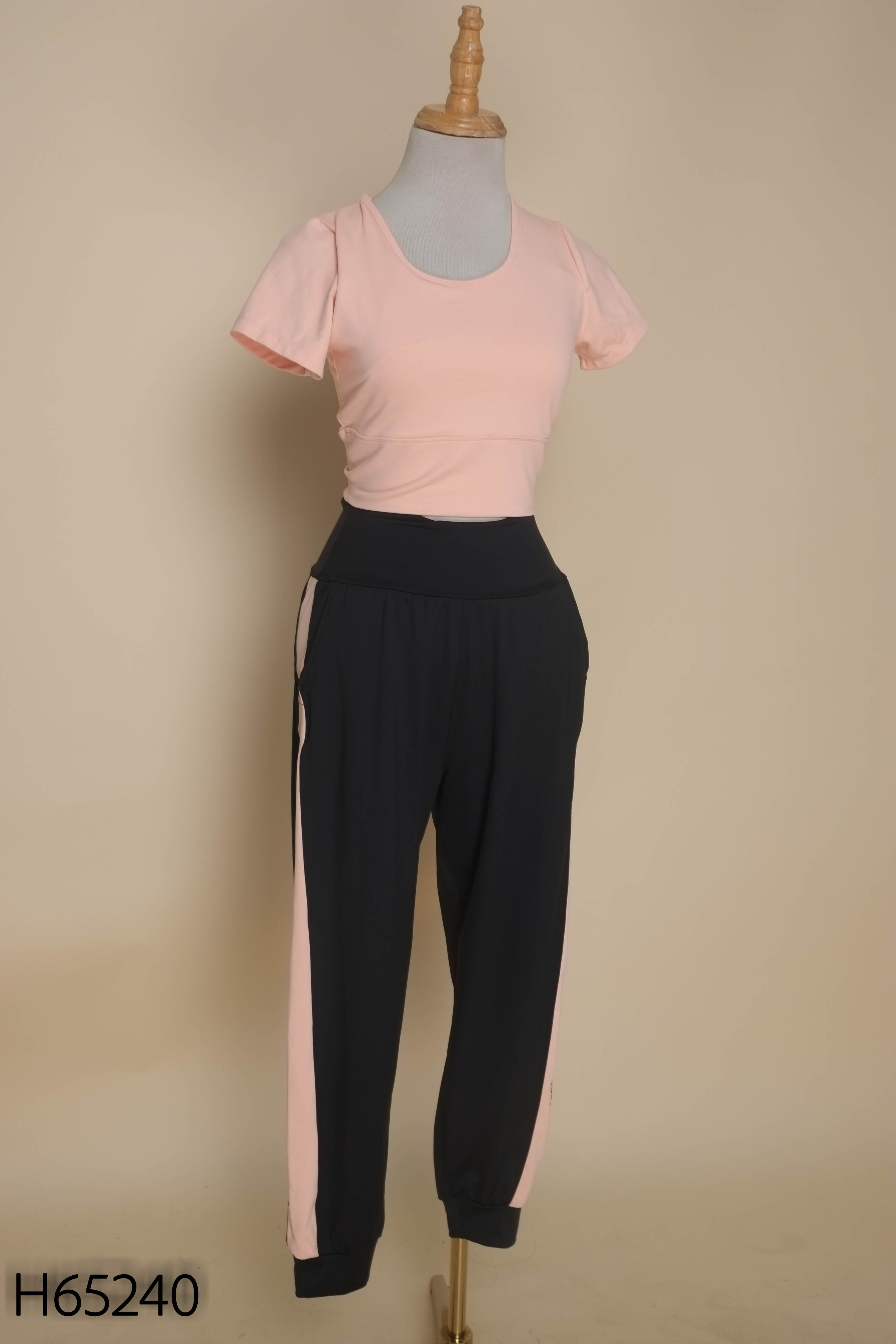 Set Đồ tập ICHI hồng đen
