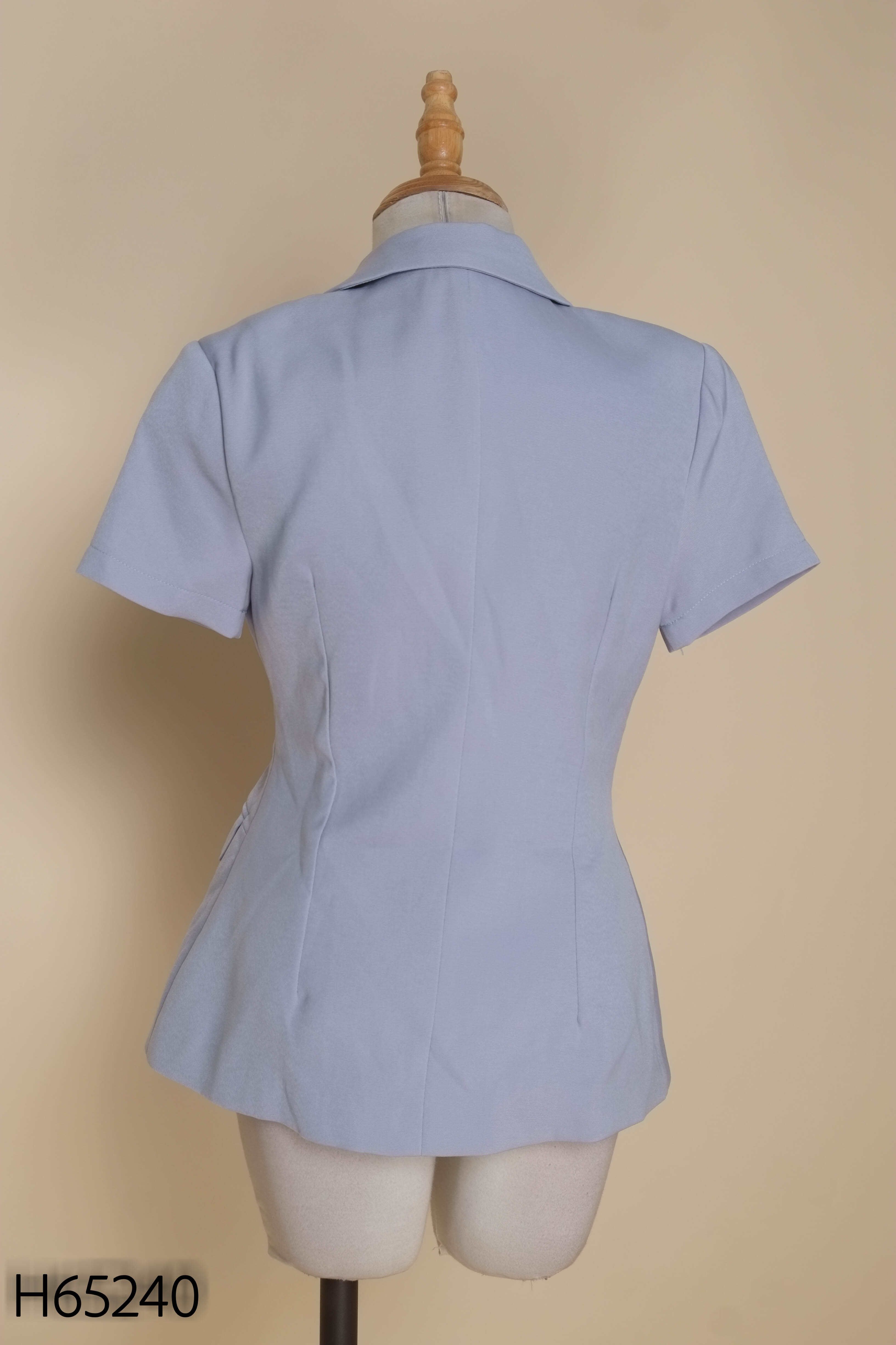 Áo vest xanh LING phối kiểu