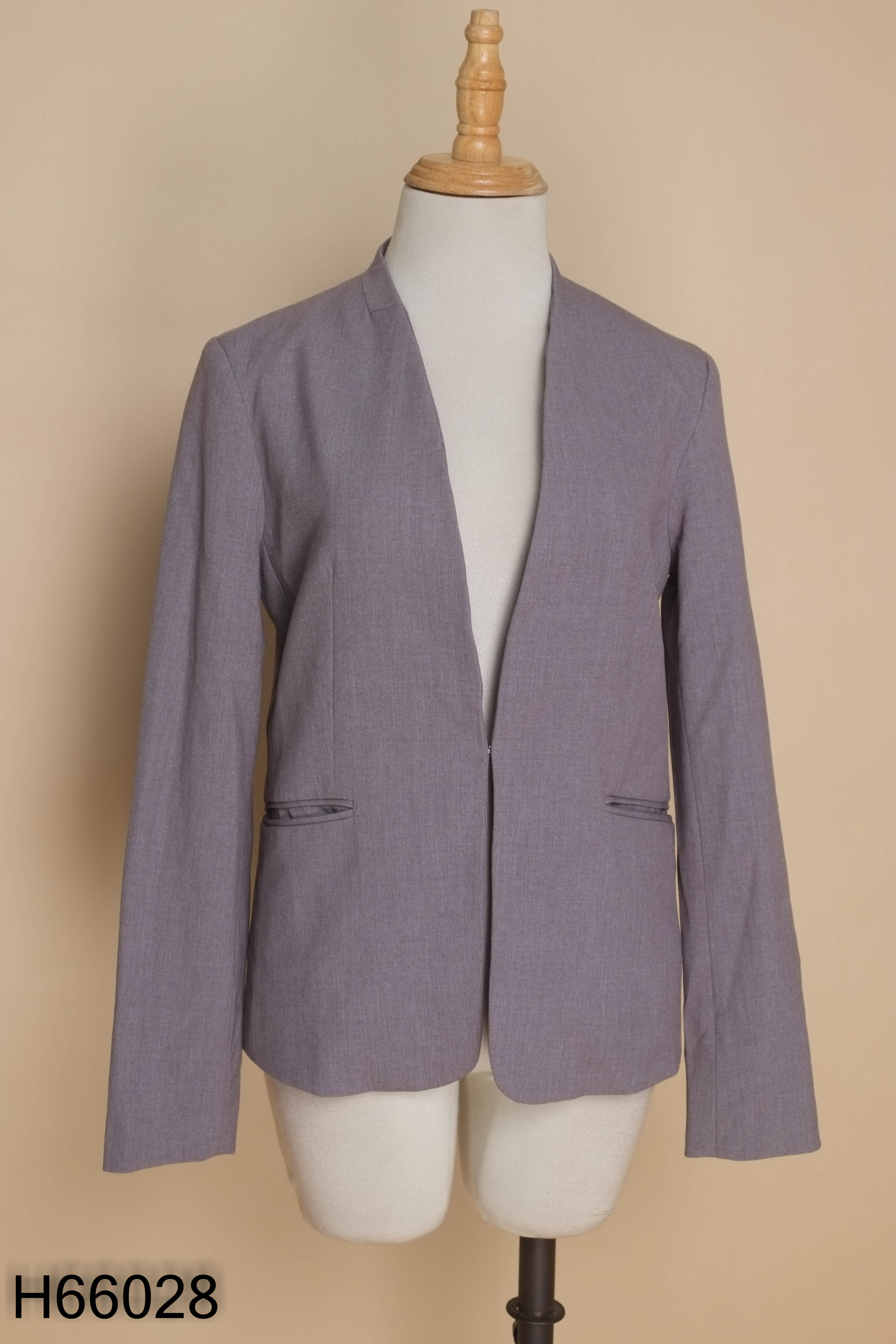 Áo vest GU xám không cổ