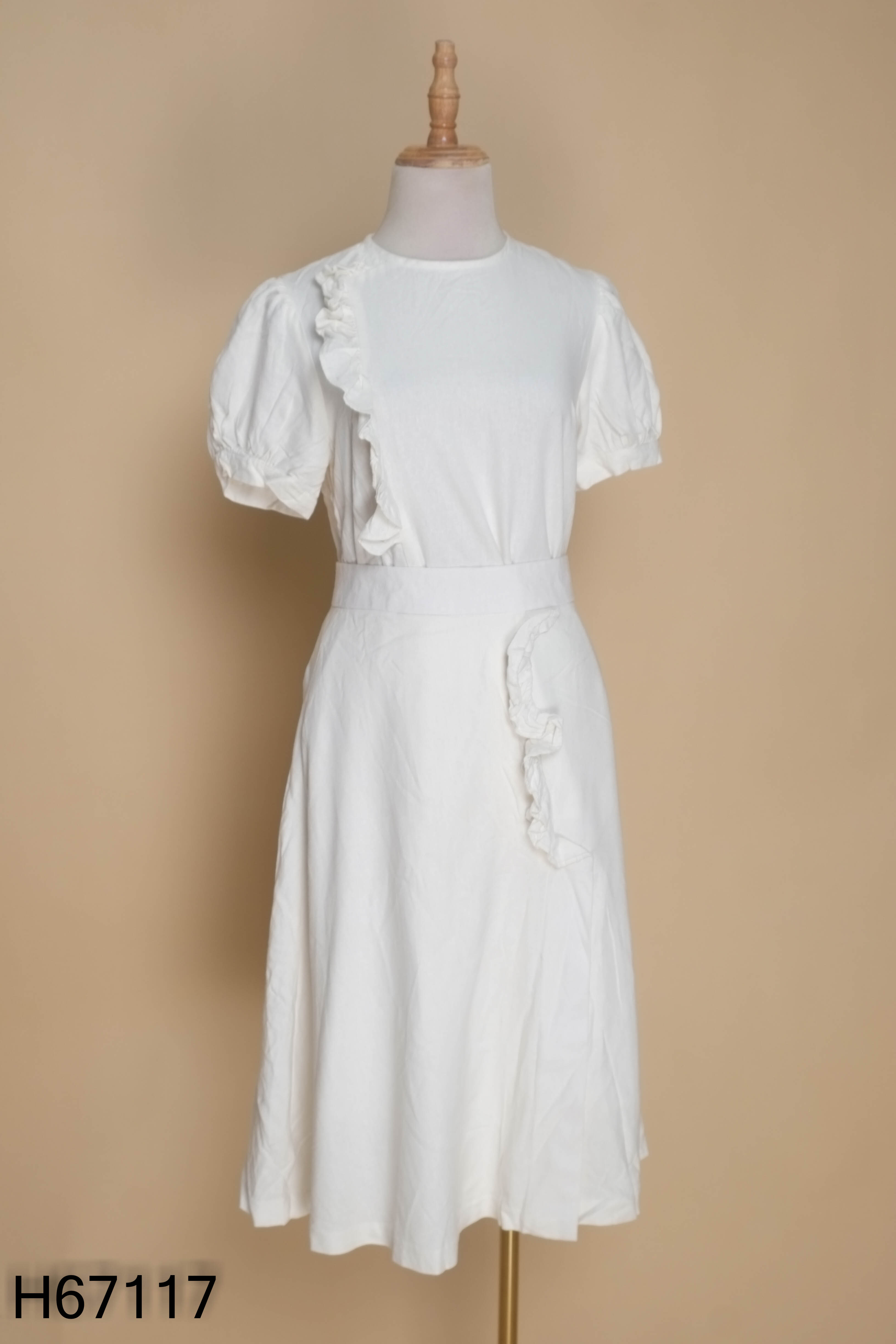 Set Áo linen trắng phối bèo + chân váy