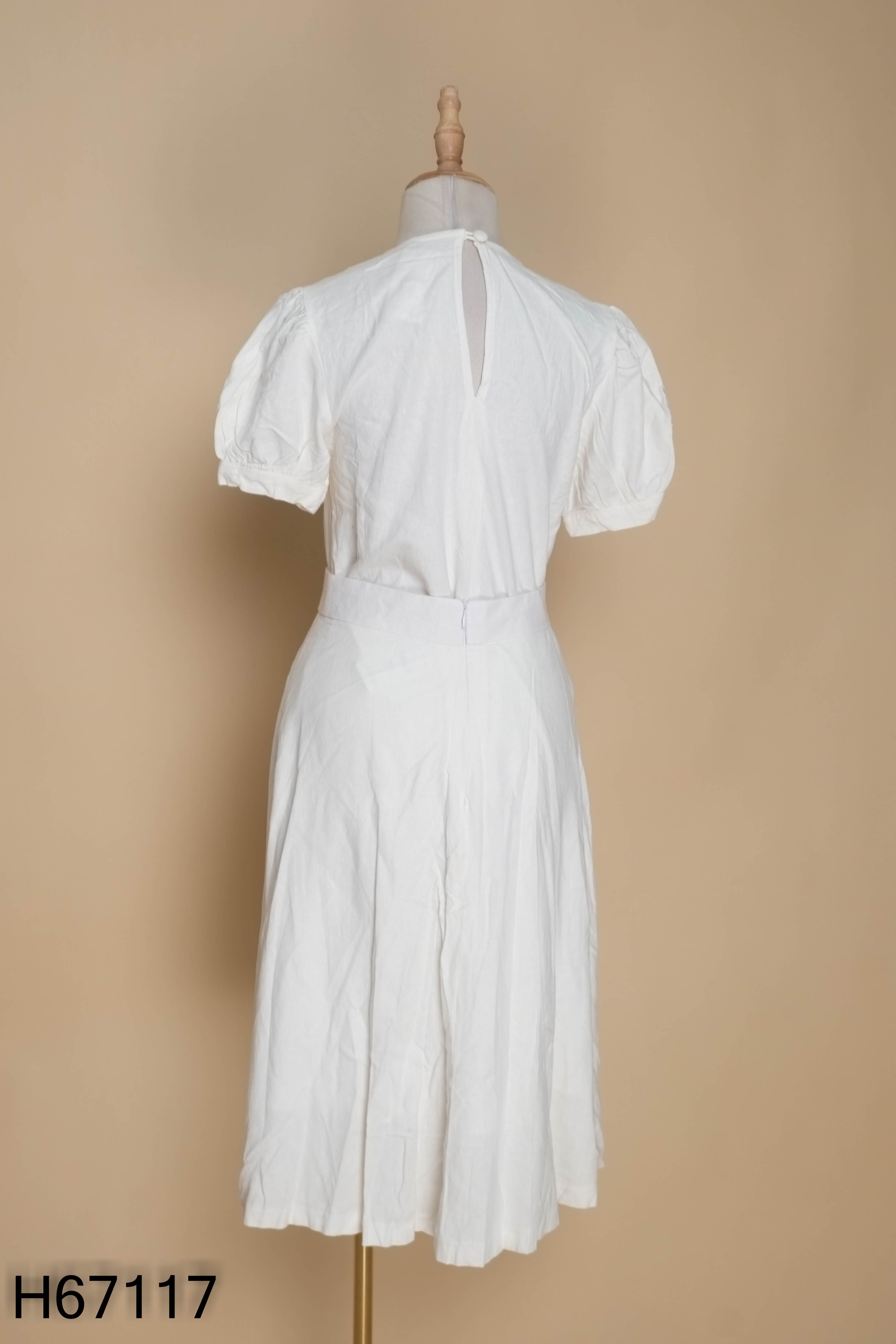 Set Áo linen trắng phối bèo + chân váy