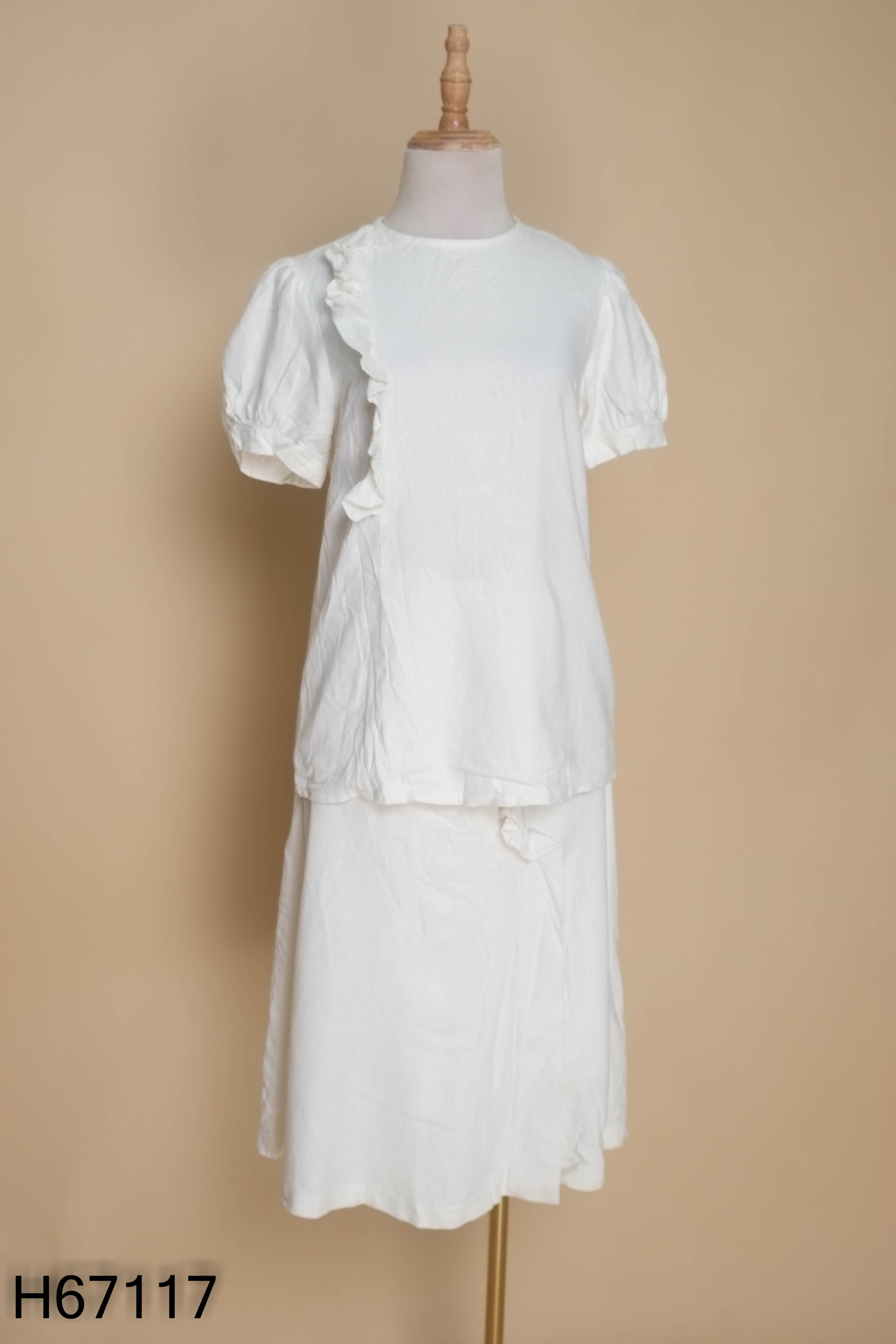 Set Áo linen trắng phối bèo + chân váy
