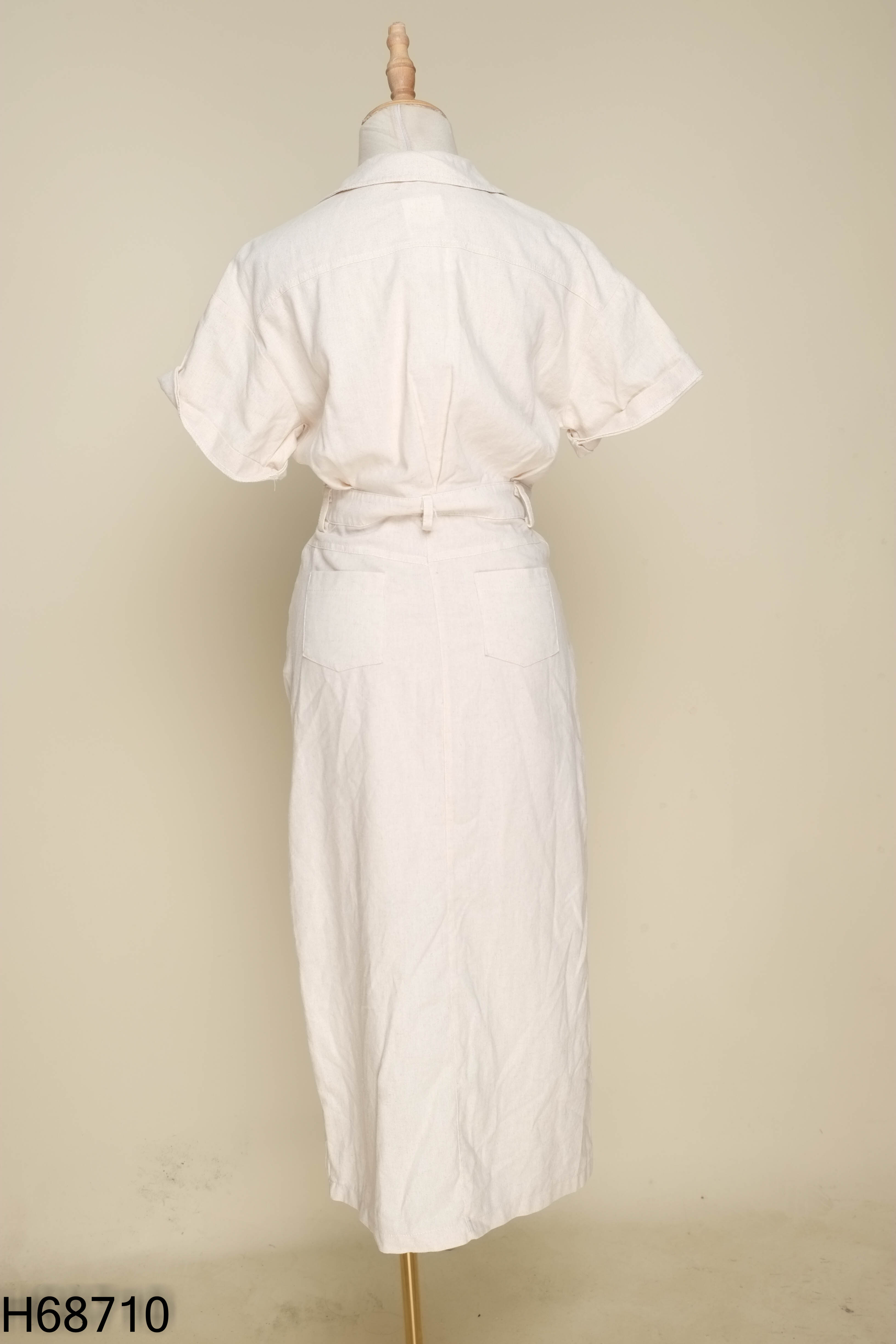 Váy linen be cổ sơ mi (có vết bẩn nhỏ)