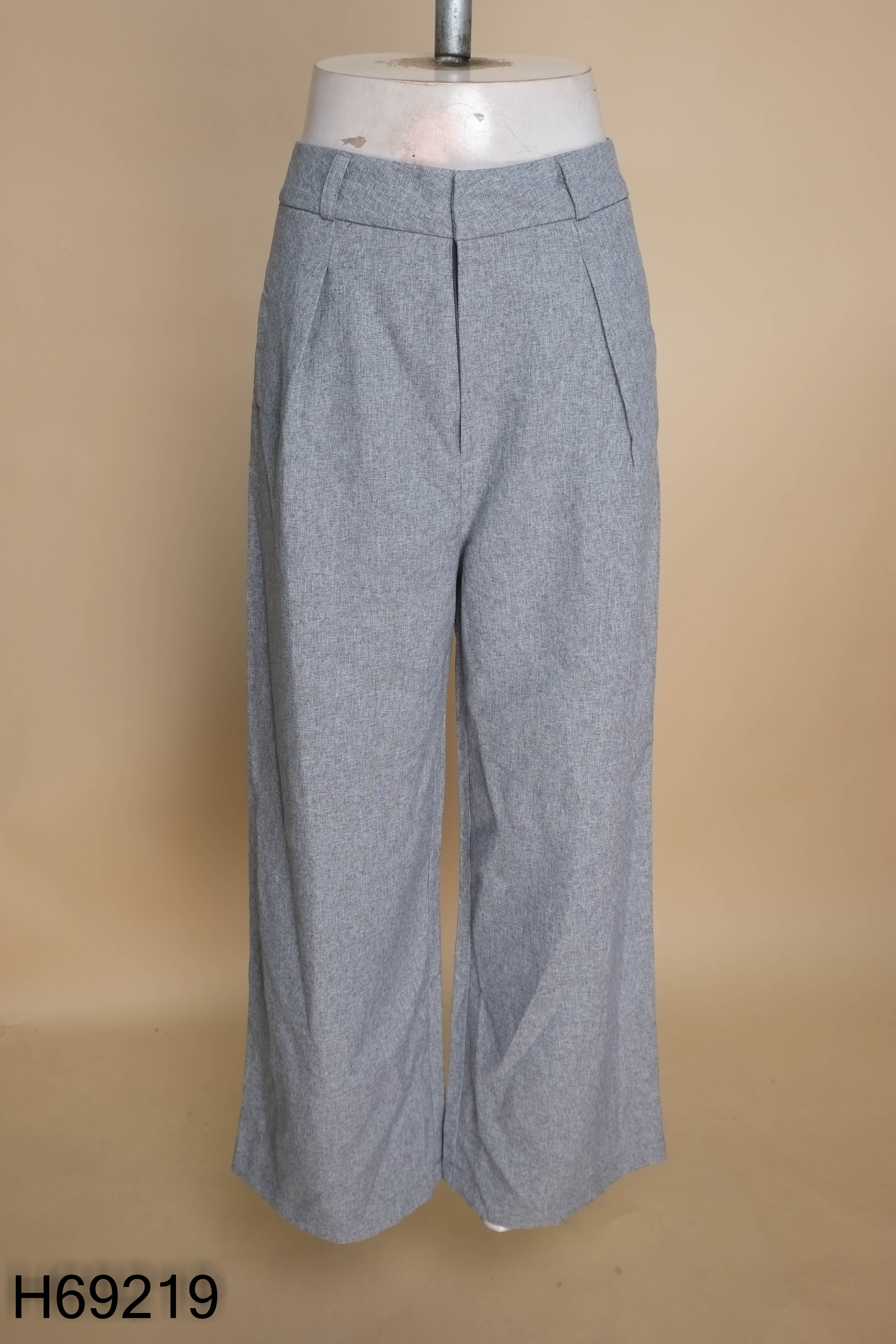 Quần SHEMODA xám suông