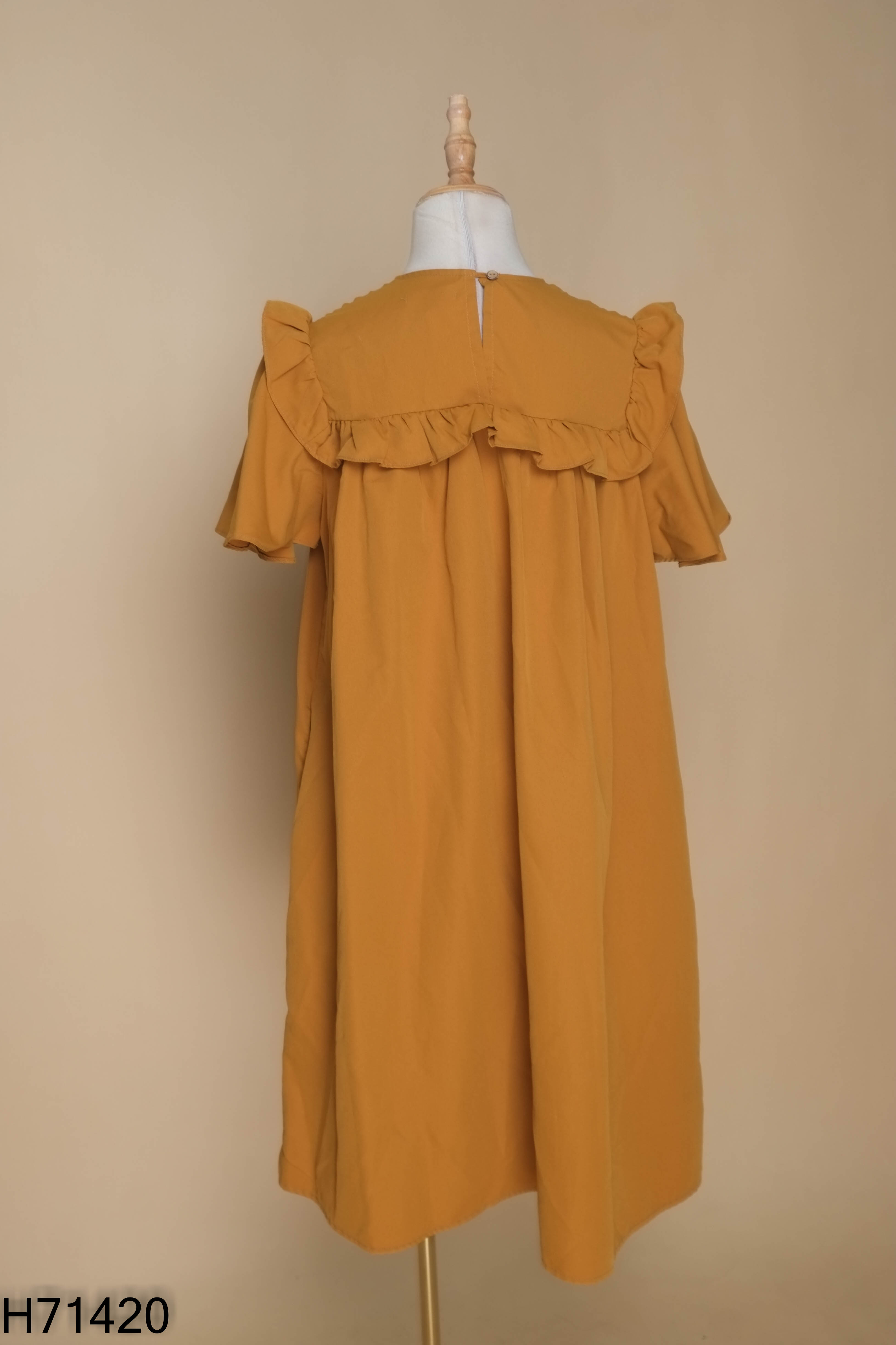H7142010844-Váy suông nâu LAMME viền bèo