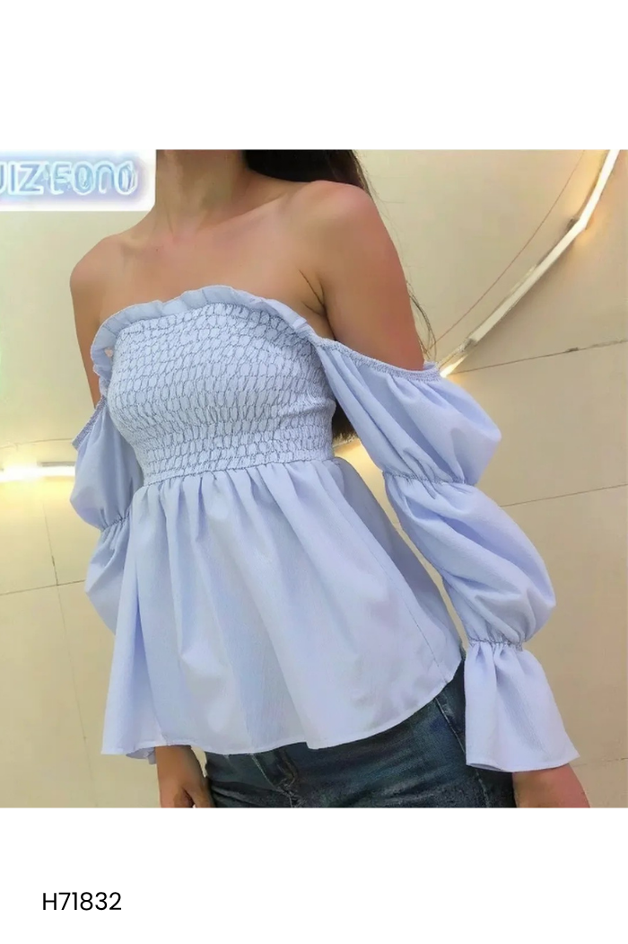 Áo trễ vai xanh chun ngực