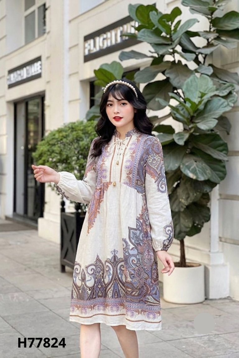 Váy linen be họa tiết