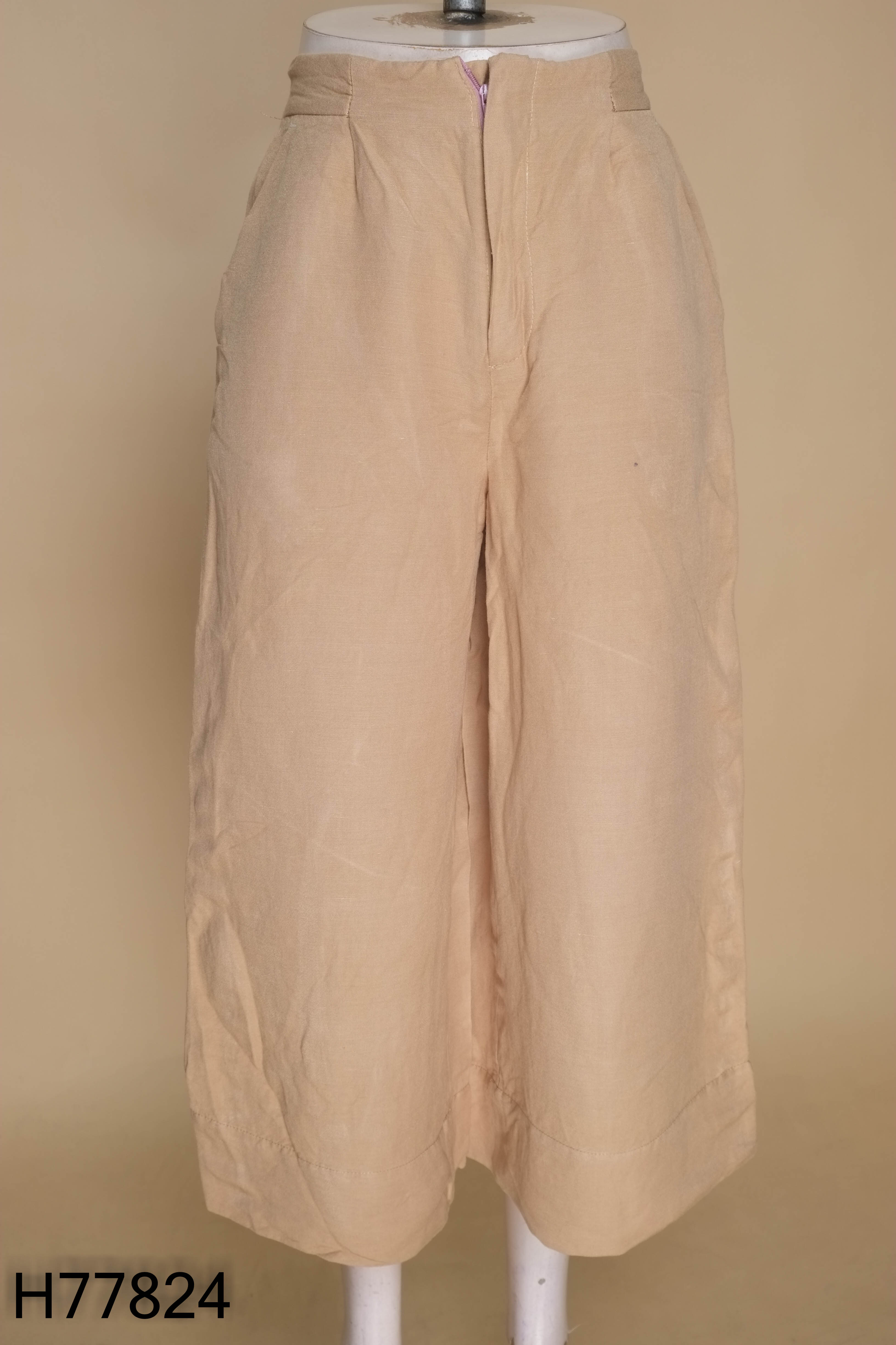 Quần linen nâu be ống rộng