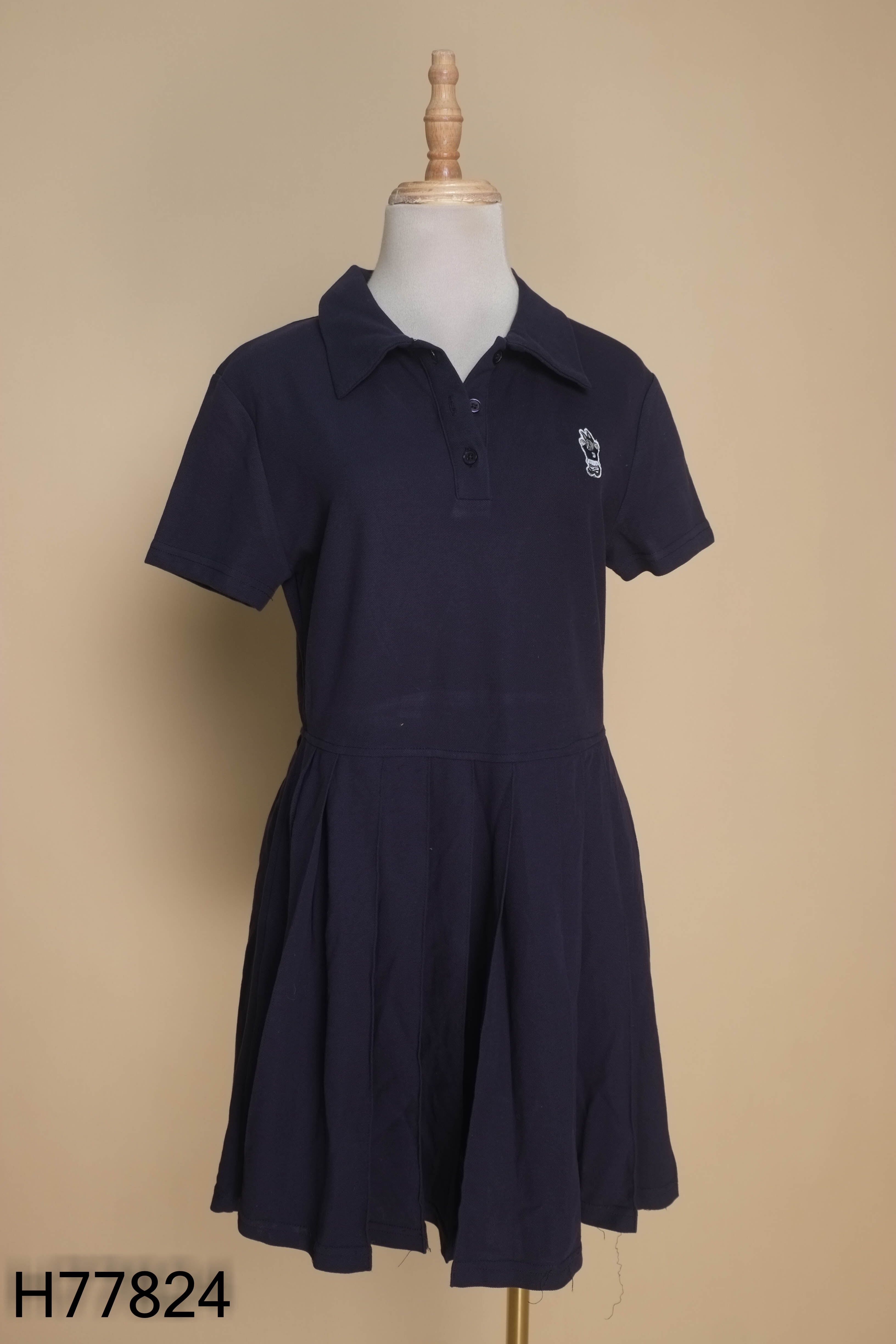 Váy polo DESSUU xanh than xếp ly