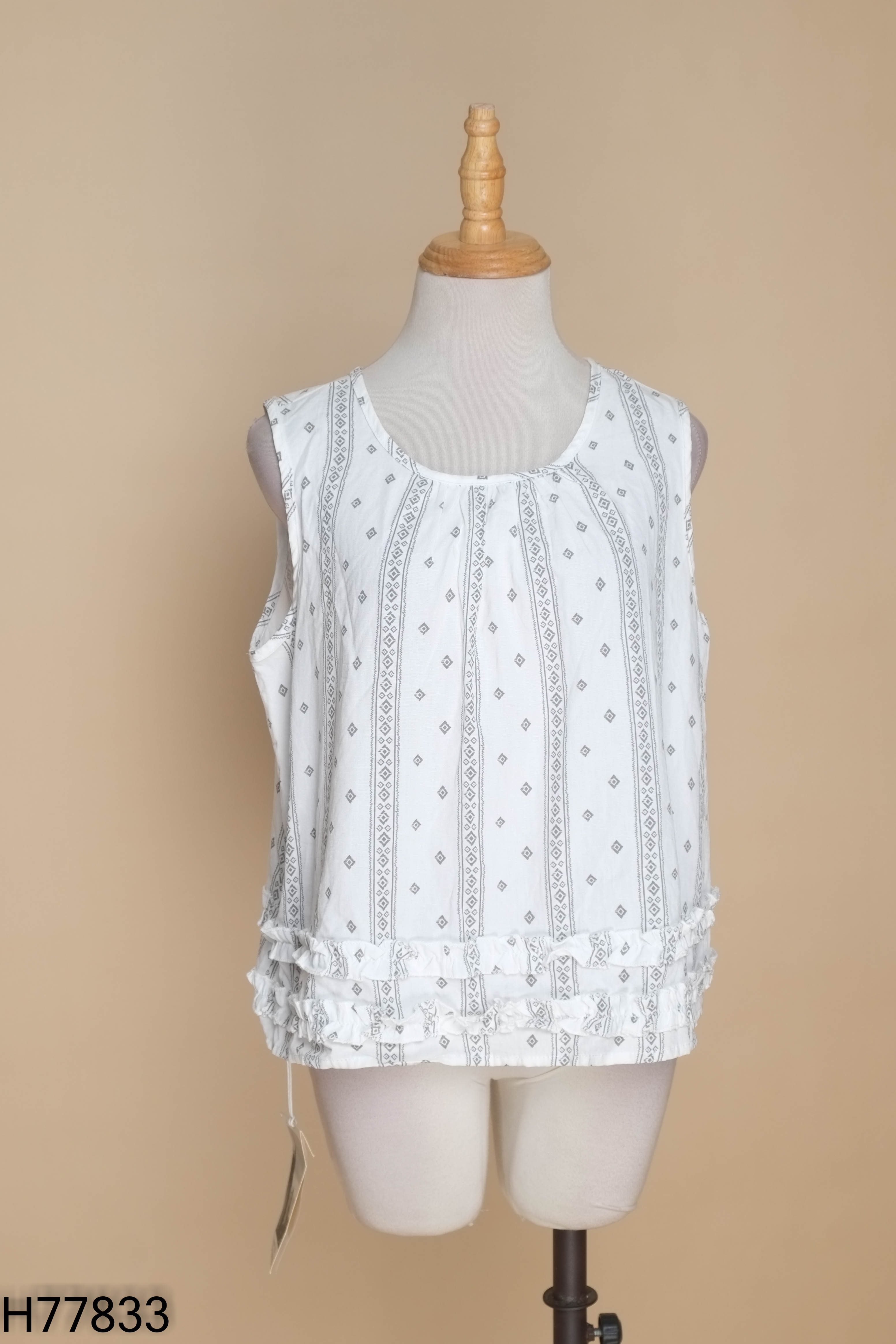 NEWTAG Áo sát nách linen trắng họa tiết