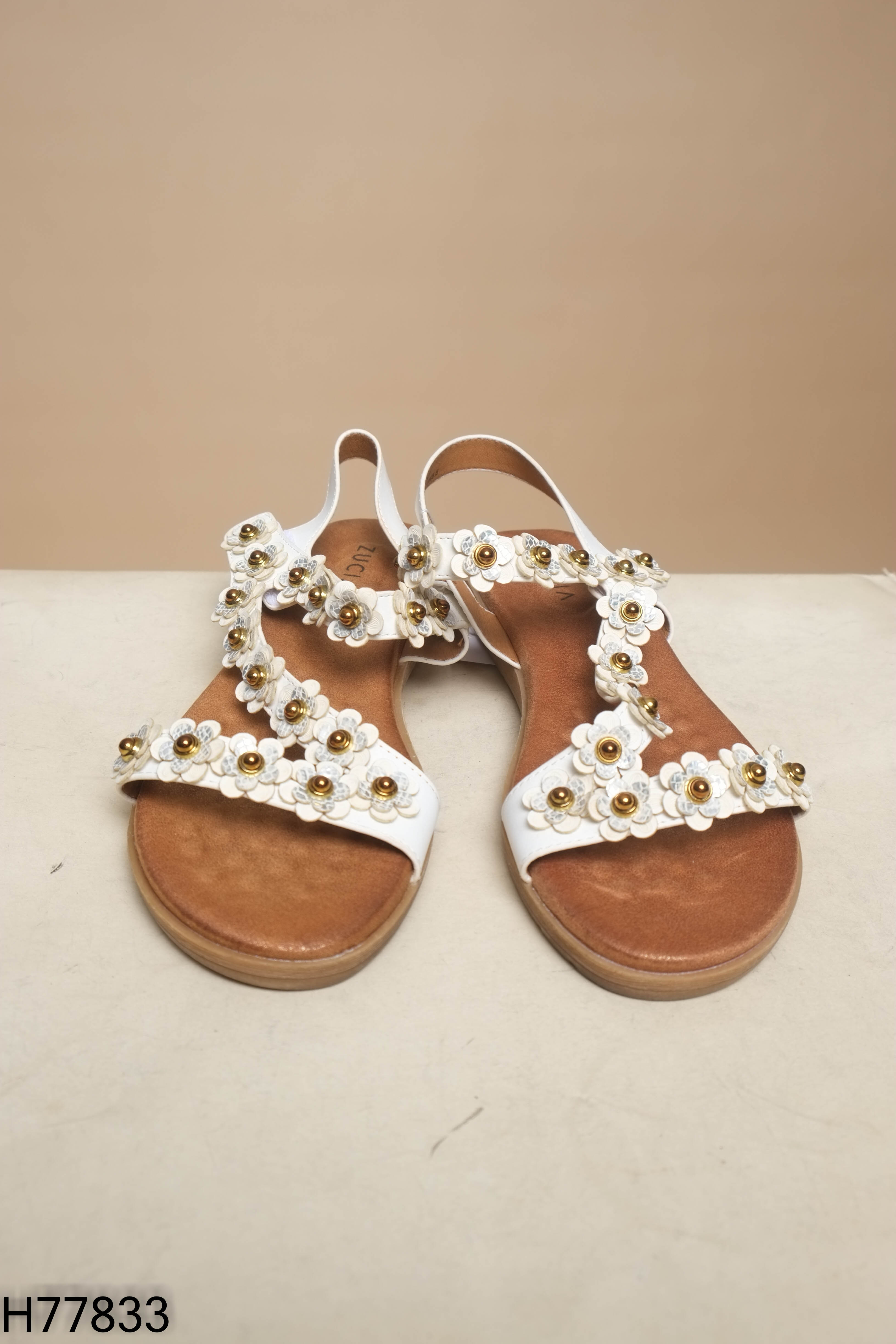 Sandals trắng ZUCIANI phối hoa