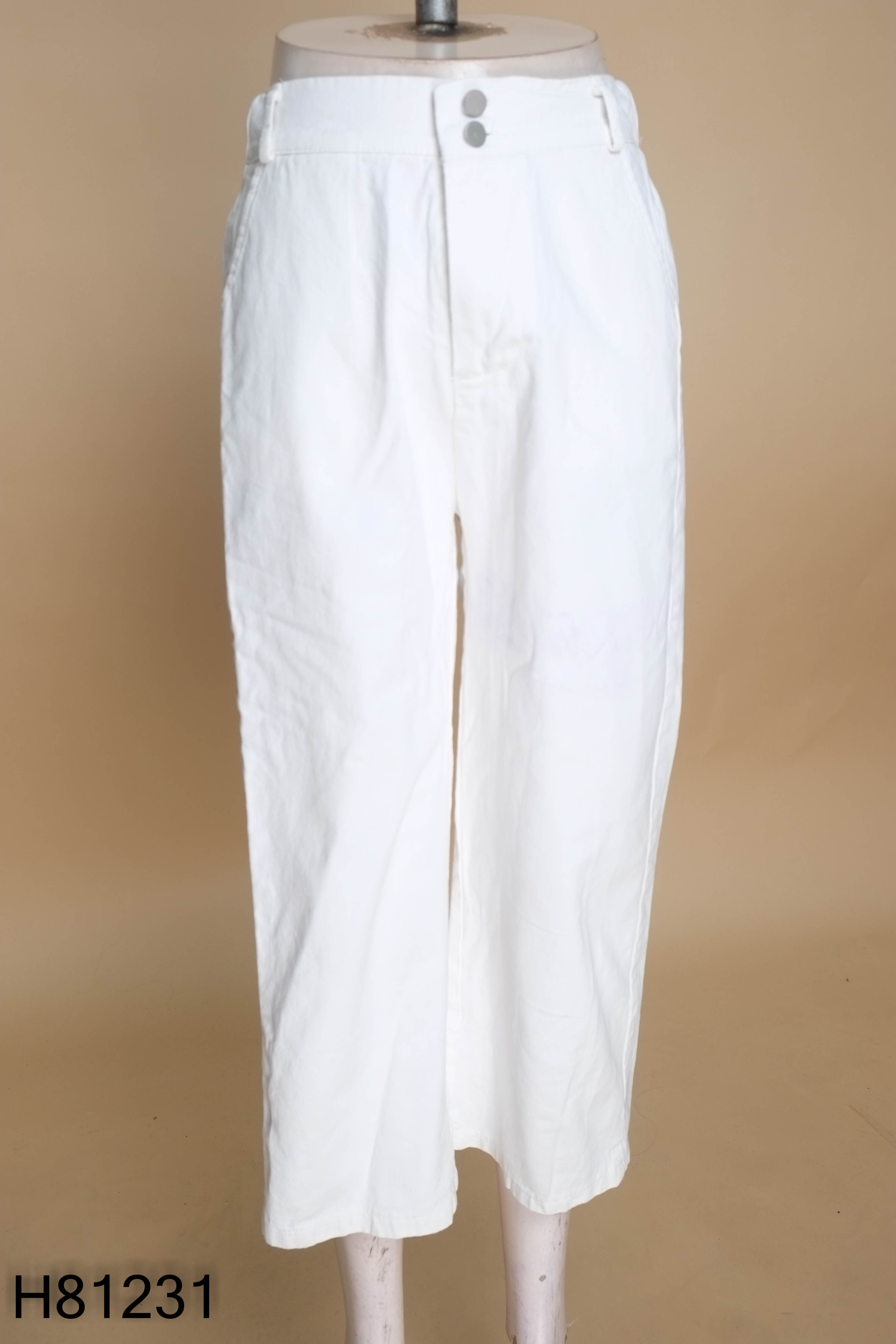 Quần kaki trắng trơn