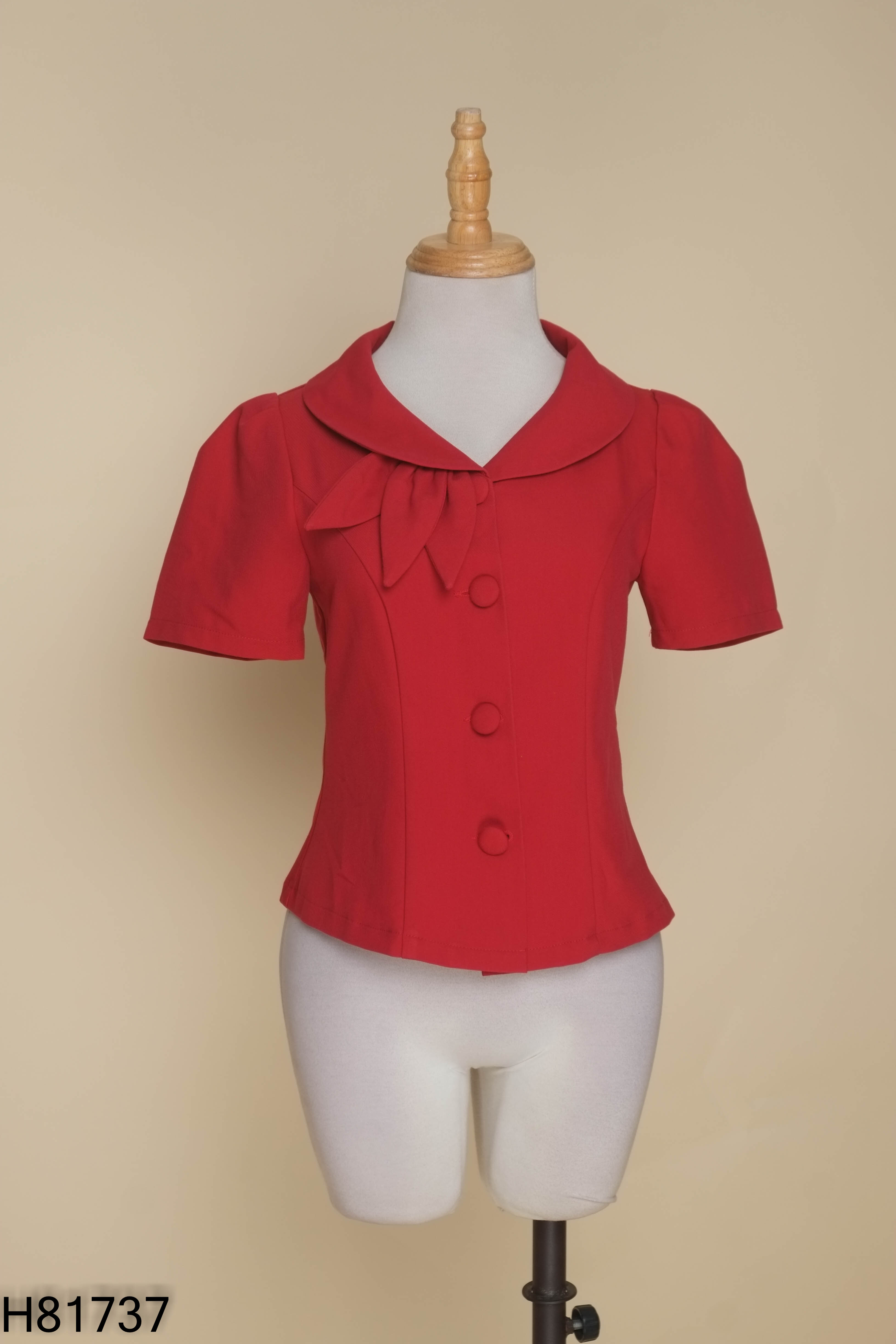 Áo đỏ HG FASHION đính nơ