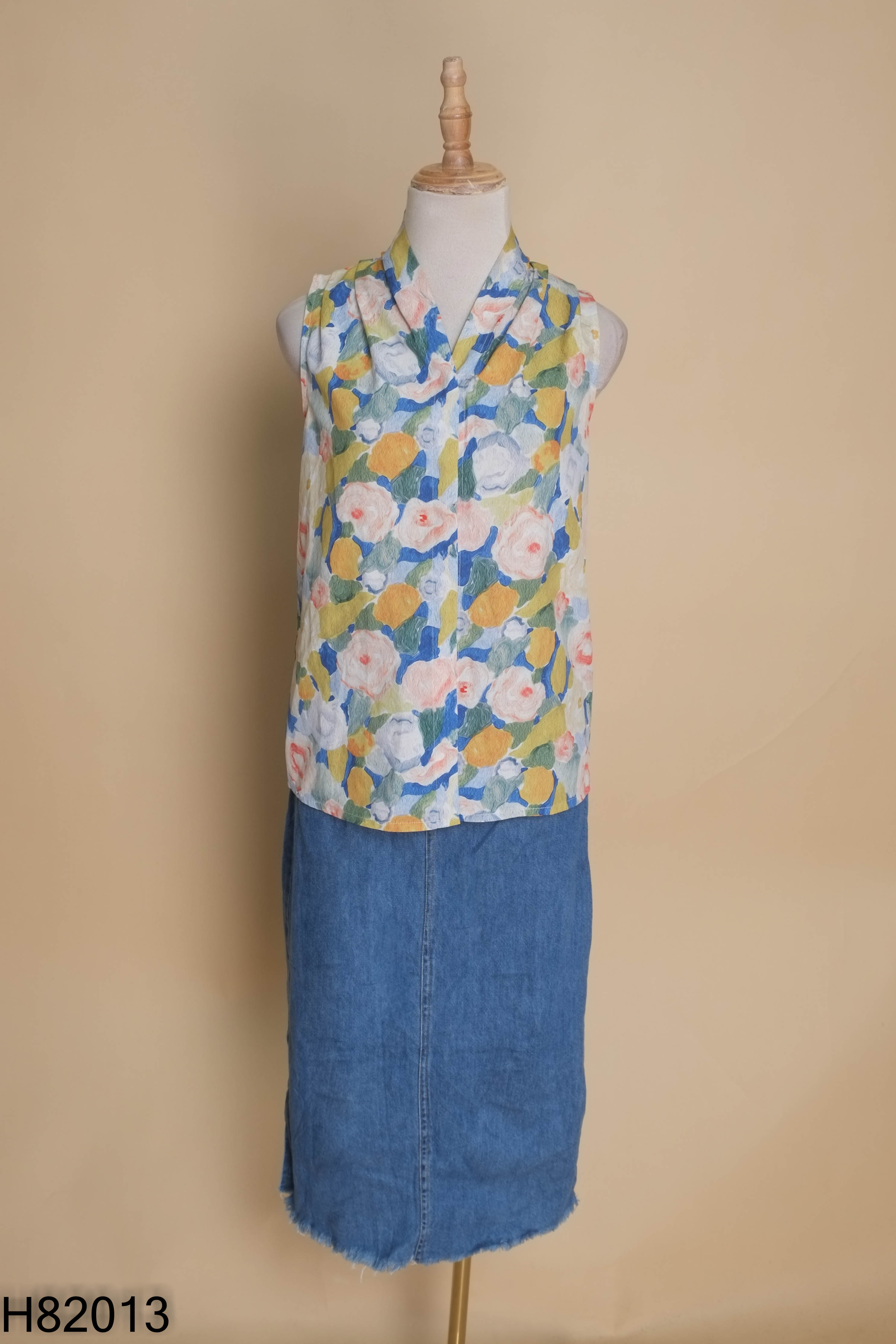 Set xanh áo hoa+váy jeans