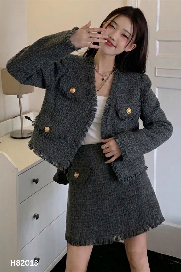 Áo dạ HECCI ghi cúc đồng