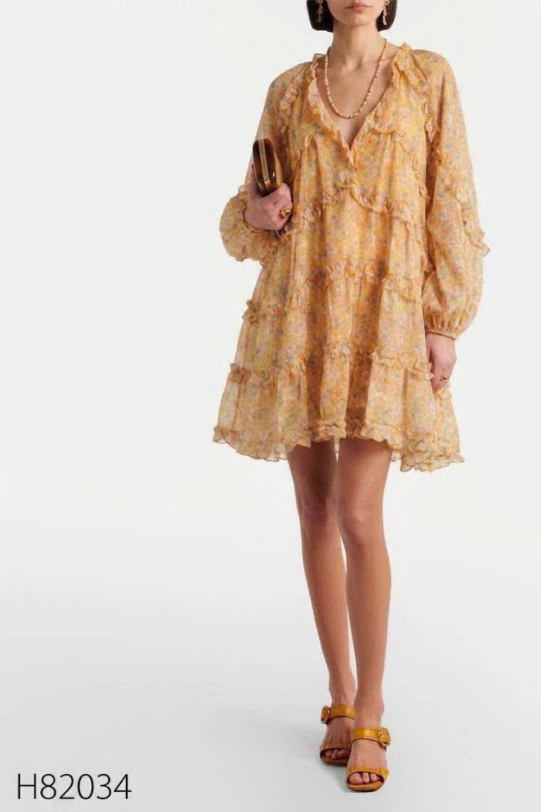 Váy vàng ZIMMERMANN hoa babydoll phối bèo