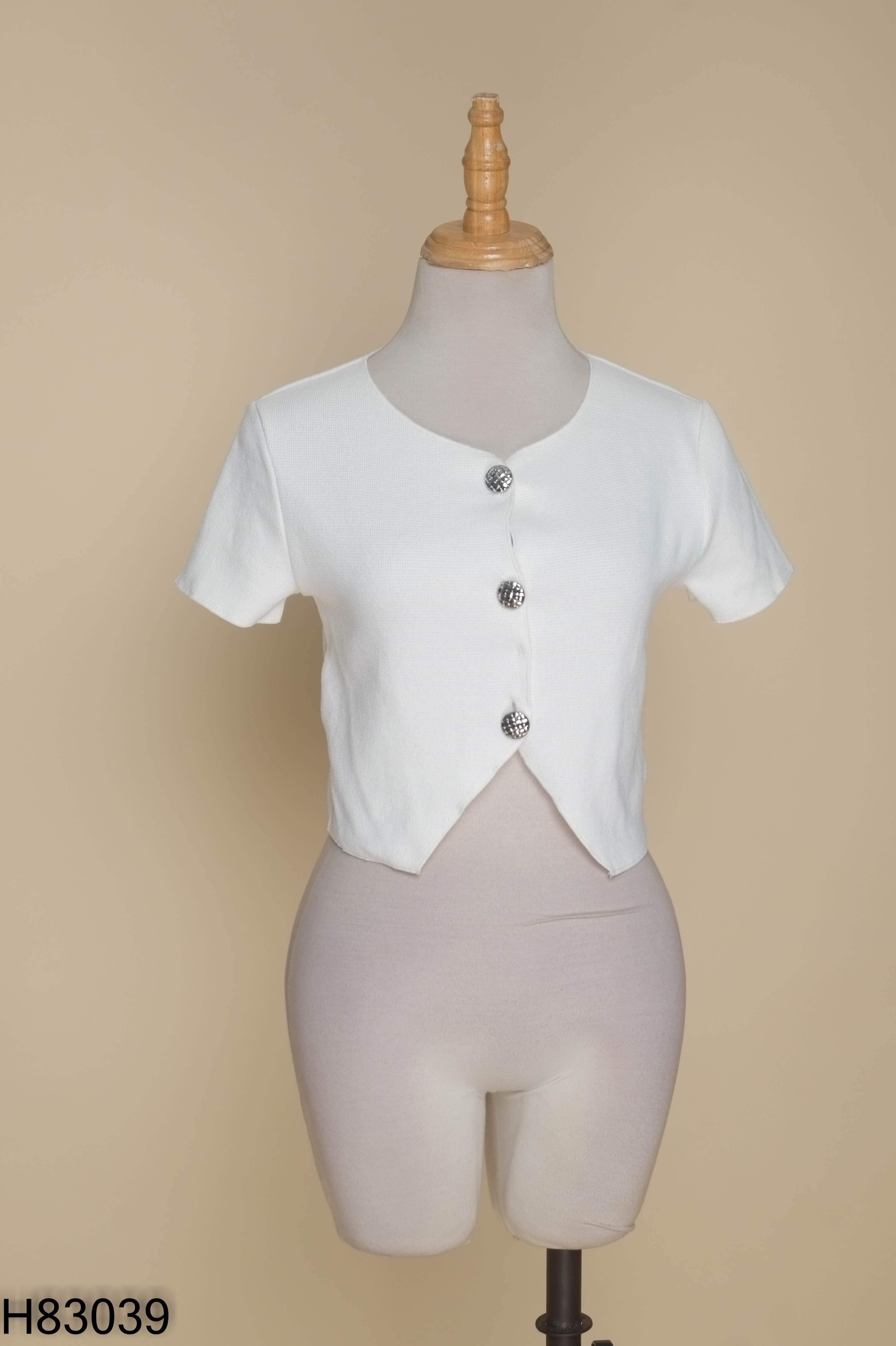 Áo len cardigan trắng DIVIDED form ngắn