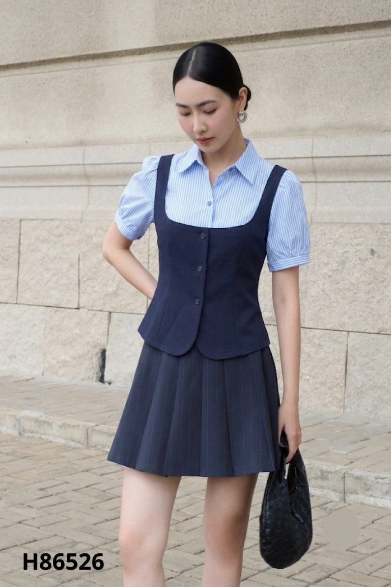 Áo xanh than MASARA phối cổ sơ mi sọc