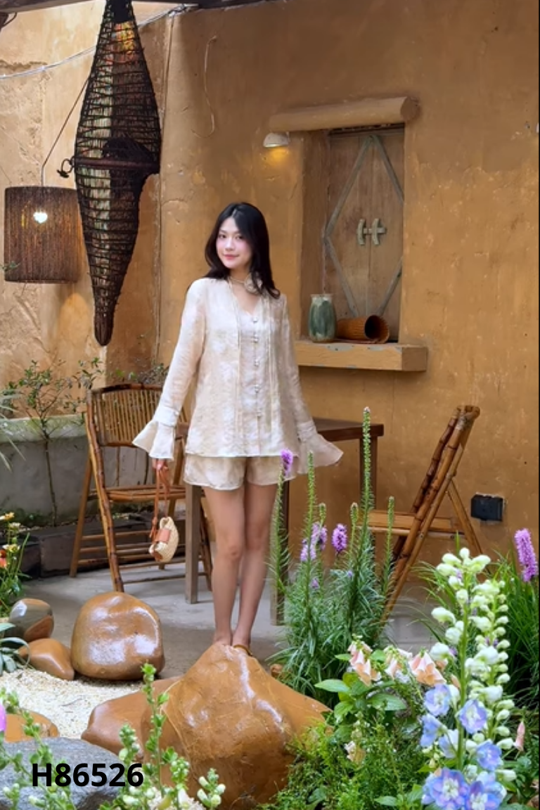 Áo be LEGGI họa tiết