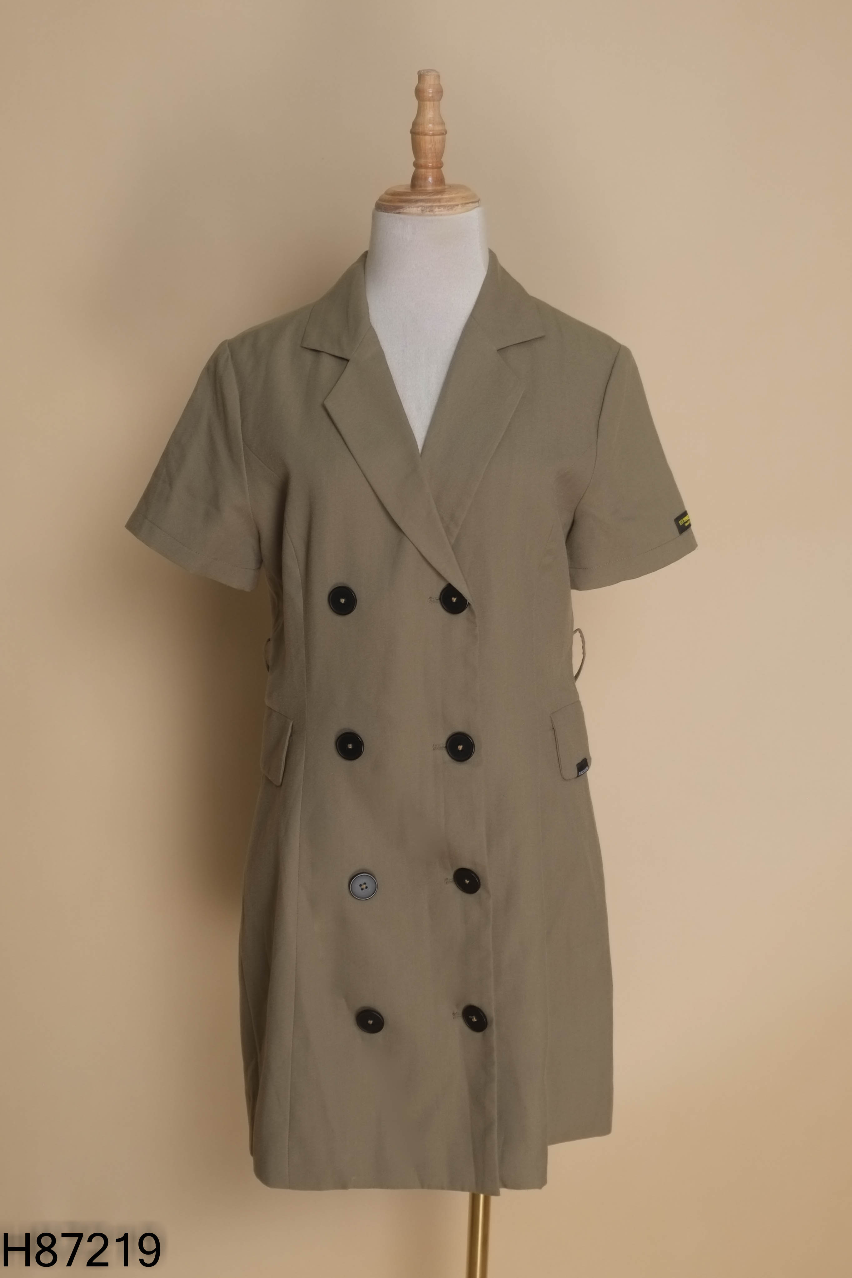 Váy xanh rêu cổ vest
