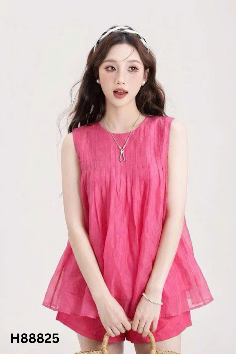 Set VM áo kiểu hồng + quần shorts