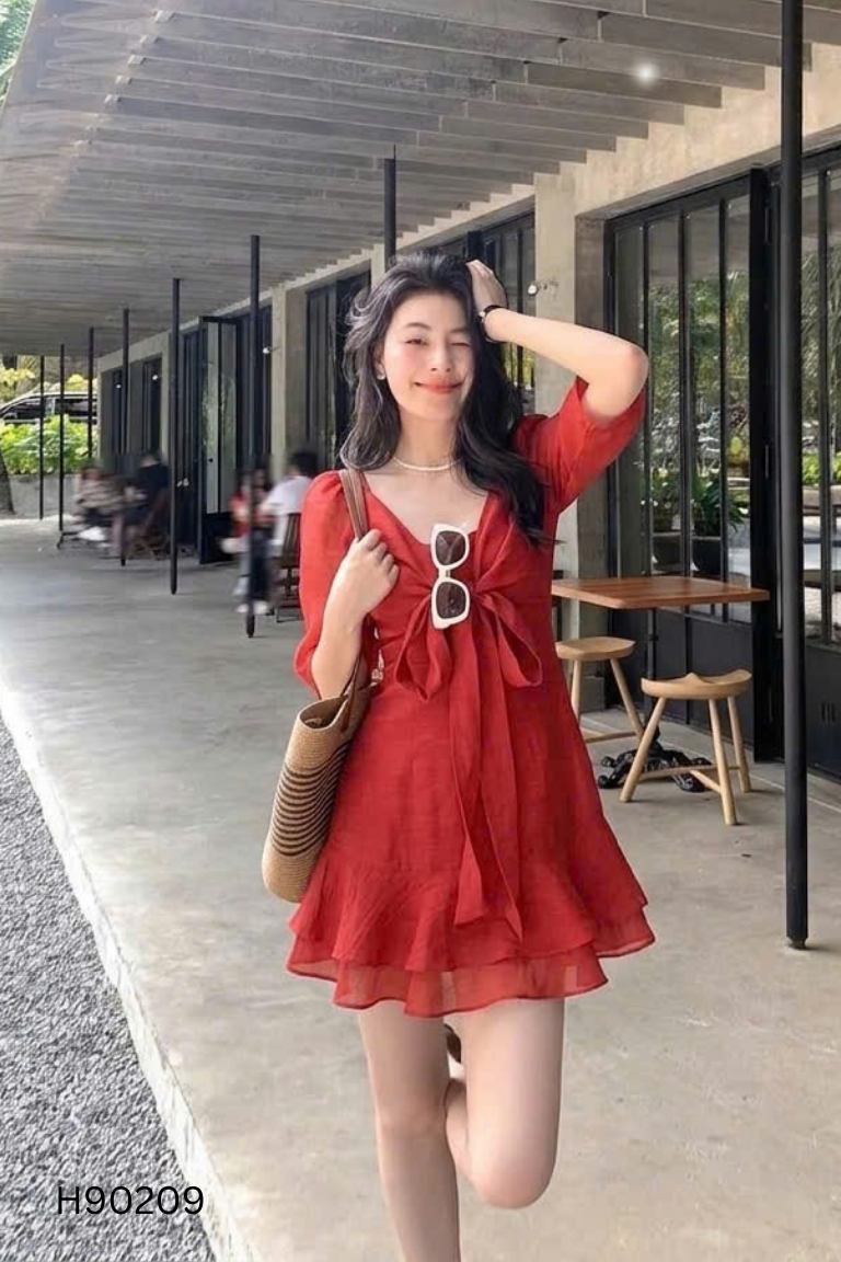 Váy LÉP đỏ thắt nơ ngực