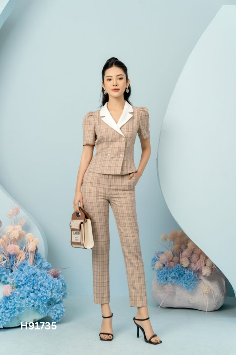 SET Áo nâu kẻ ORCHID + Quần nâu kẻ