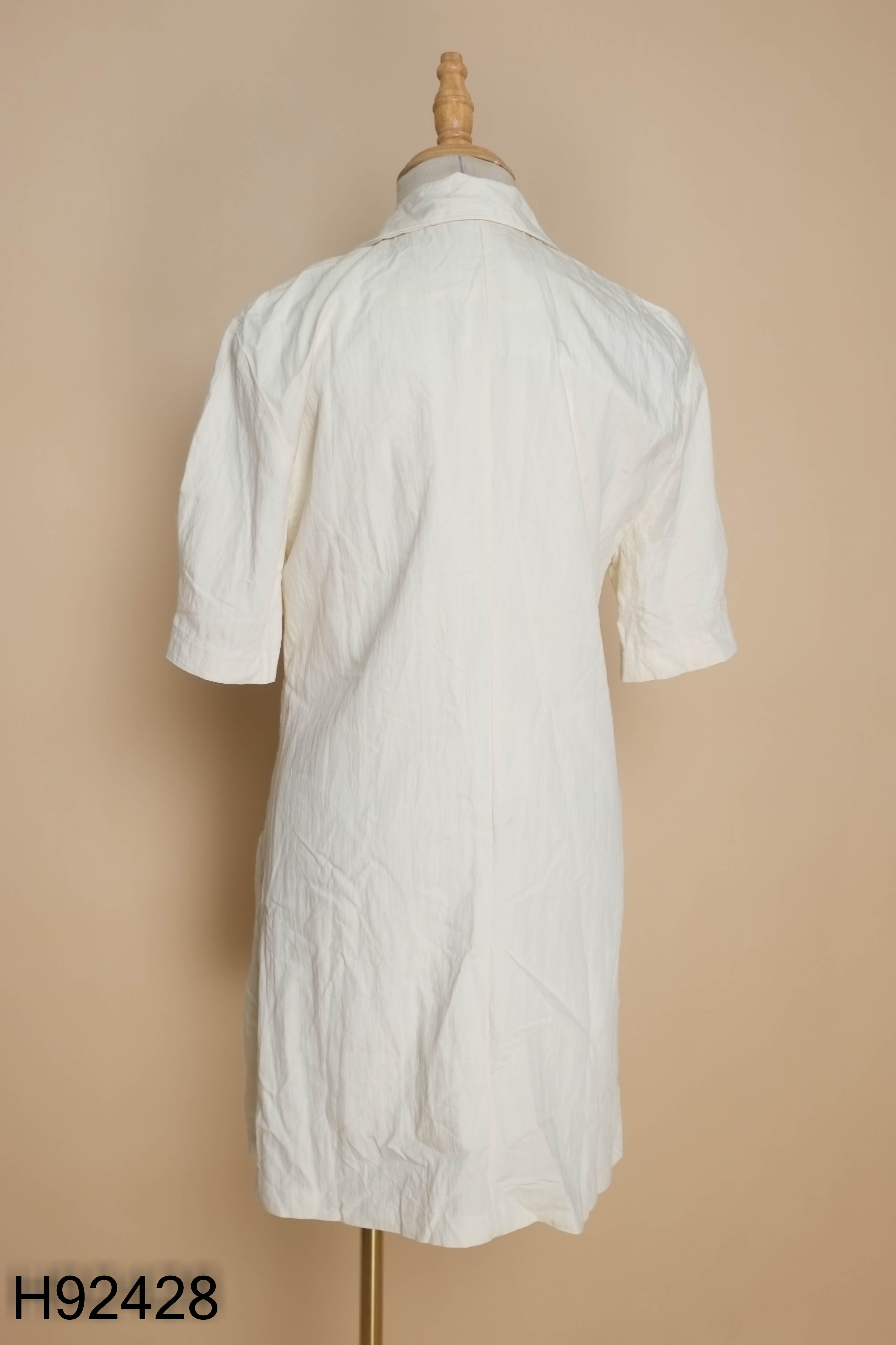 Váy be cổ vest đan dây