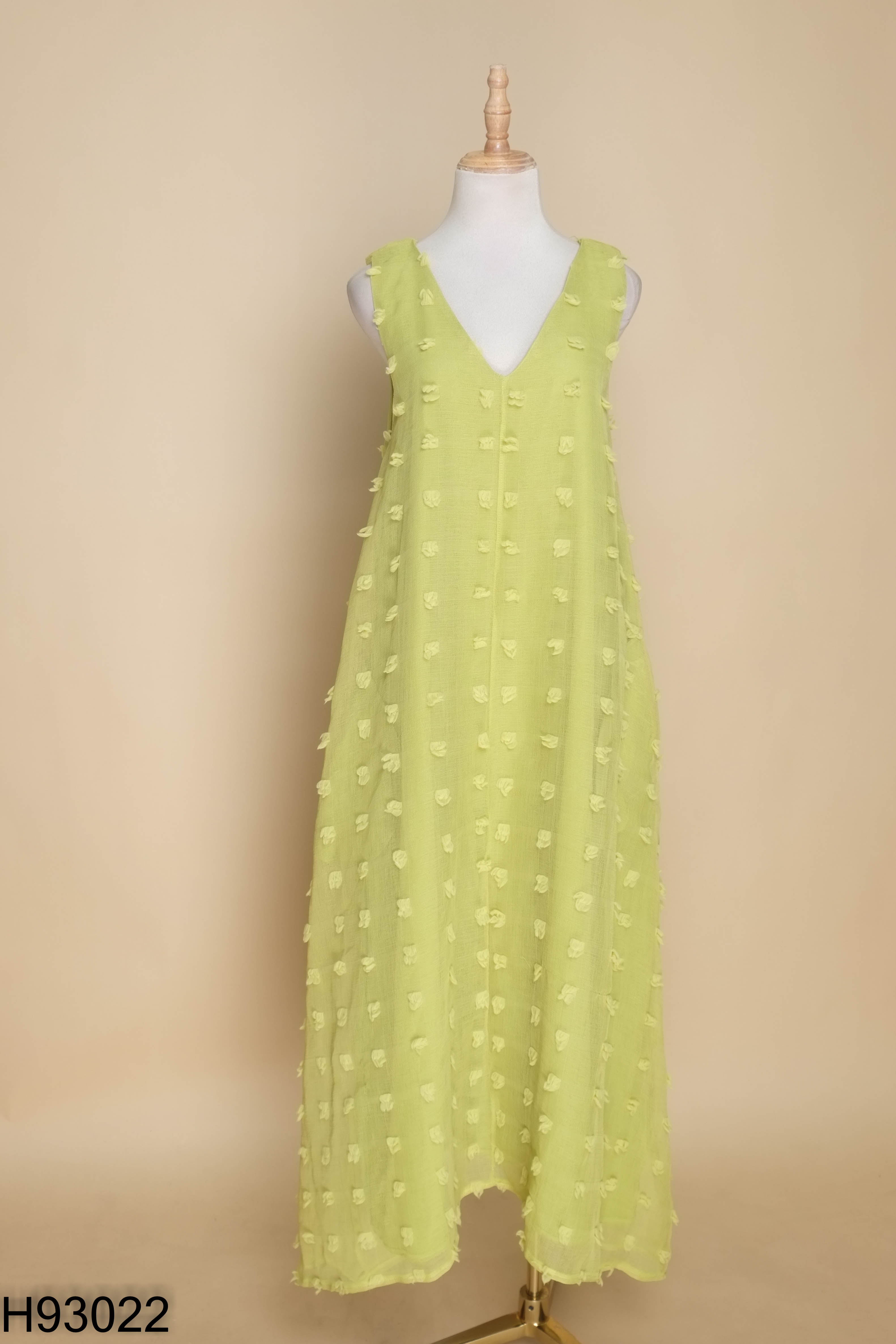 Váy S.P Boutique xanh lá sát nách