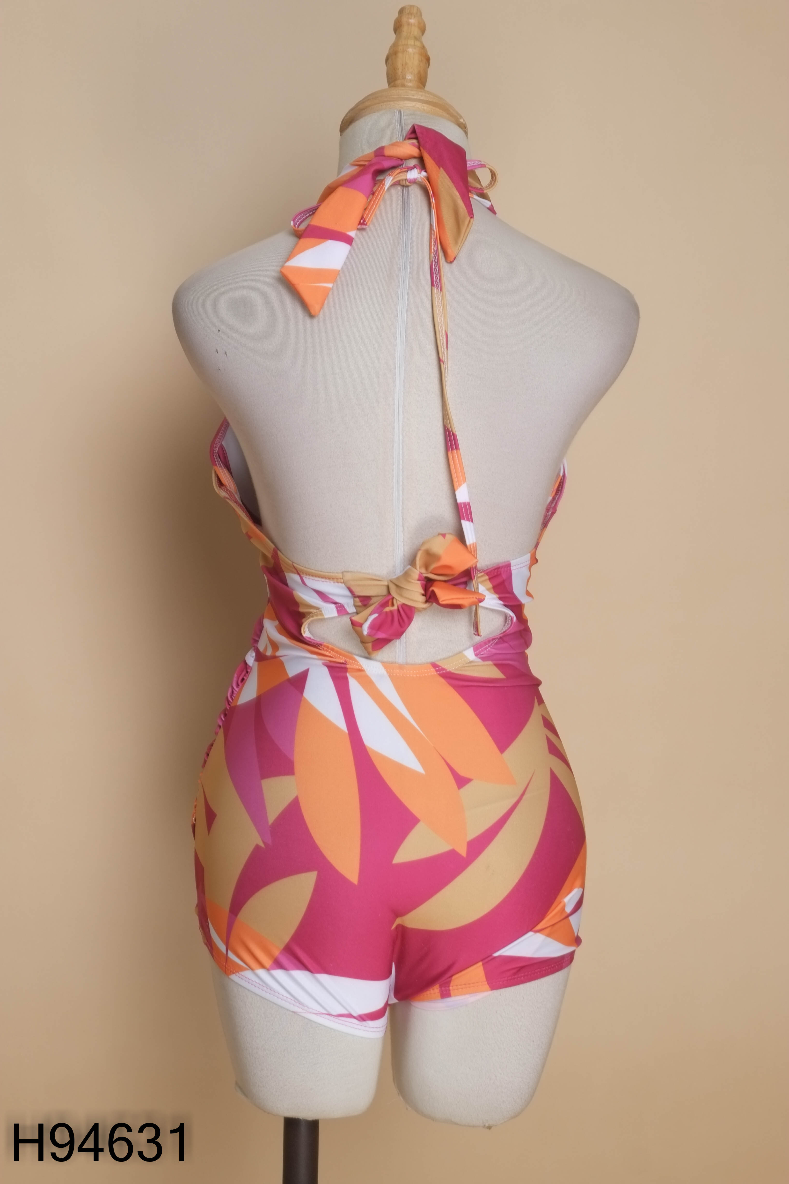 Jumpsuits hồng họa tiết