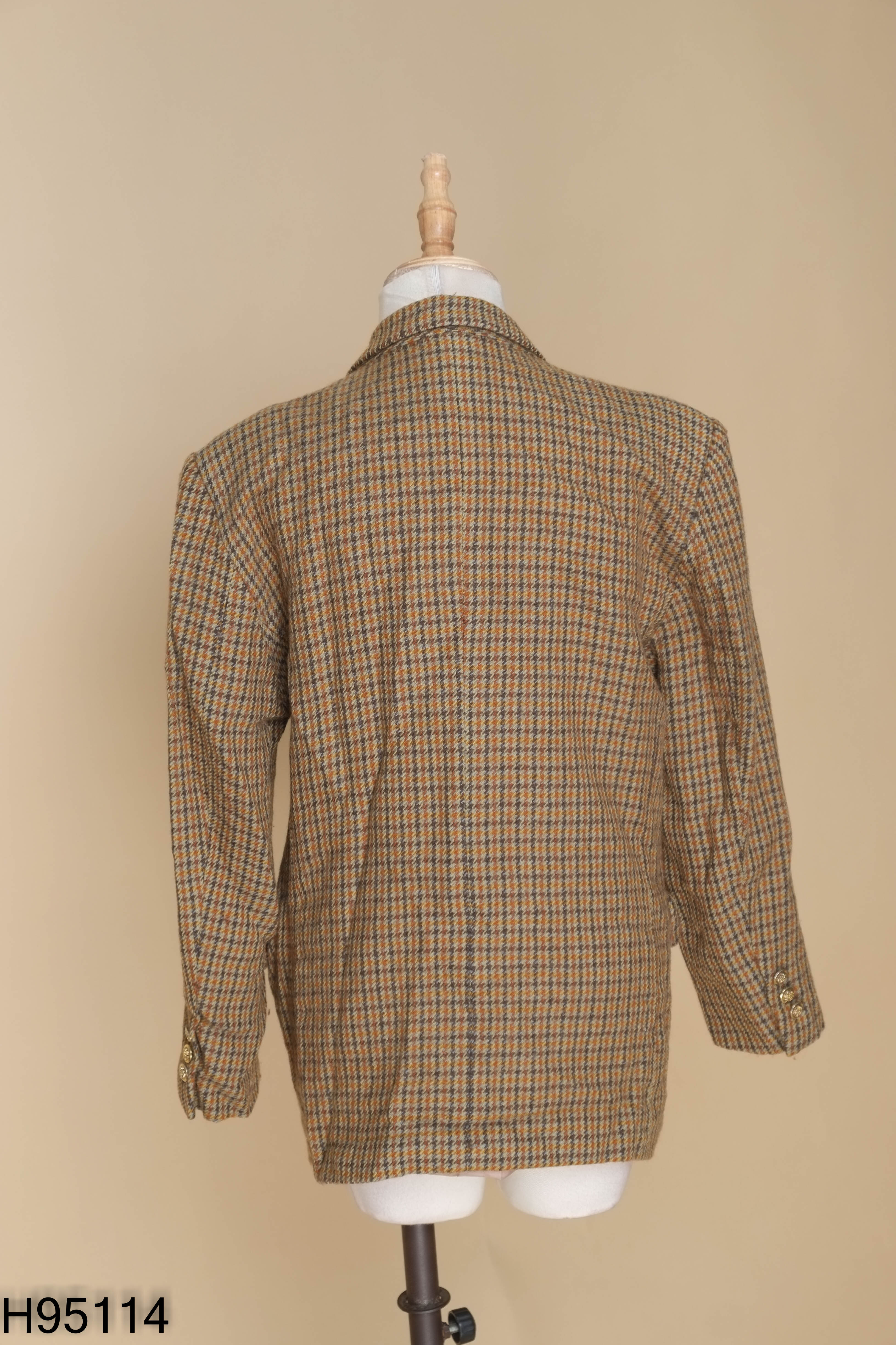 Áo khóa vest nâu kẻ FAR EAST