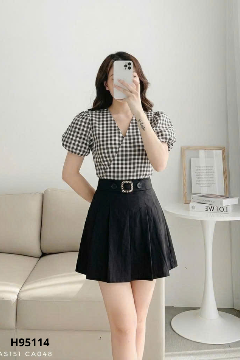 Set áo kẻ đen+váy