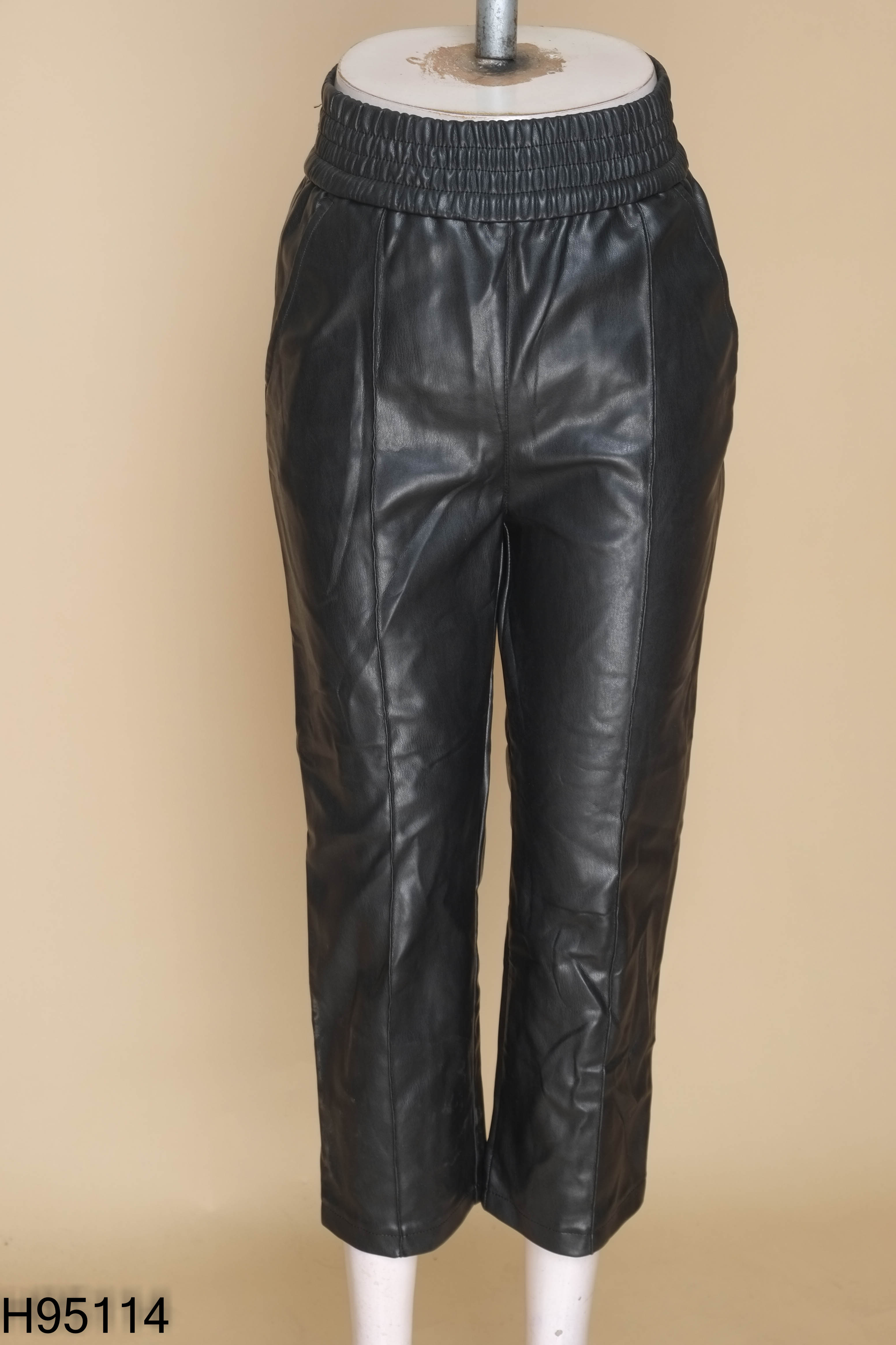Quần da đen ống rộng H&M