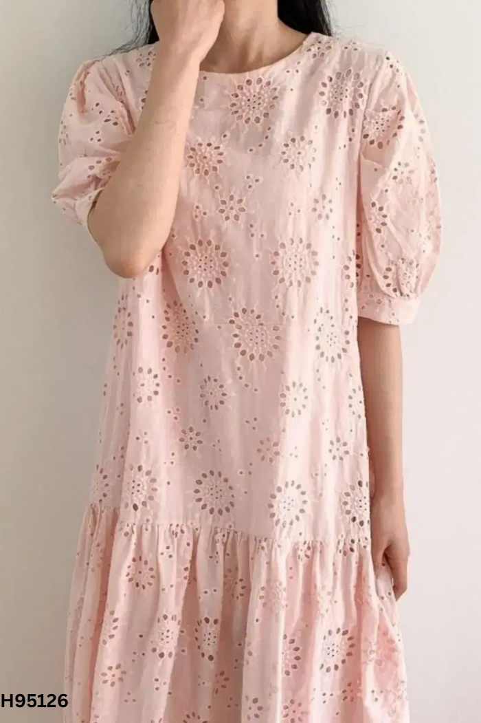 Váy hồng dập lôc
