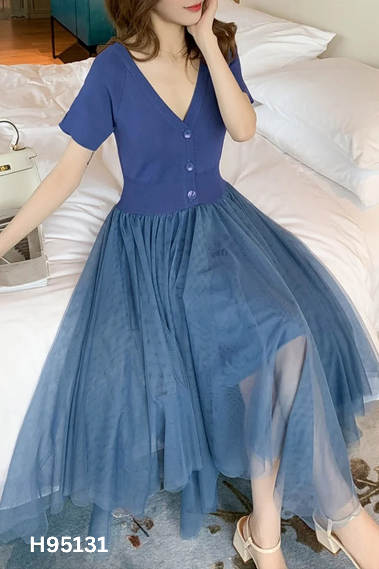 Váy len mix lưới xanh