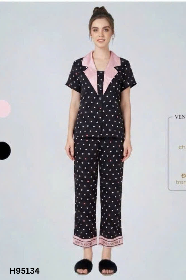 Set pijama đen họa tiết tim hồng VENUS'SECRET
