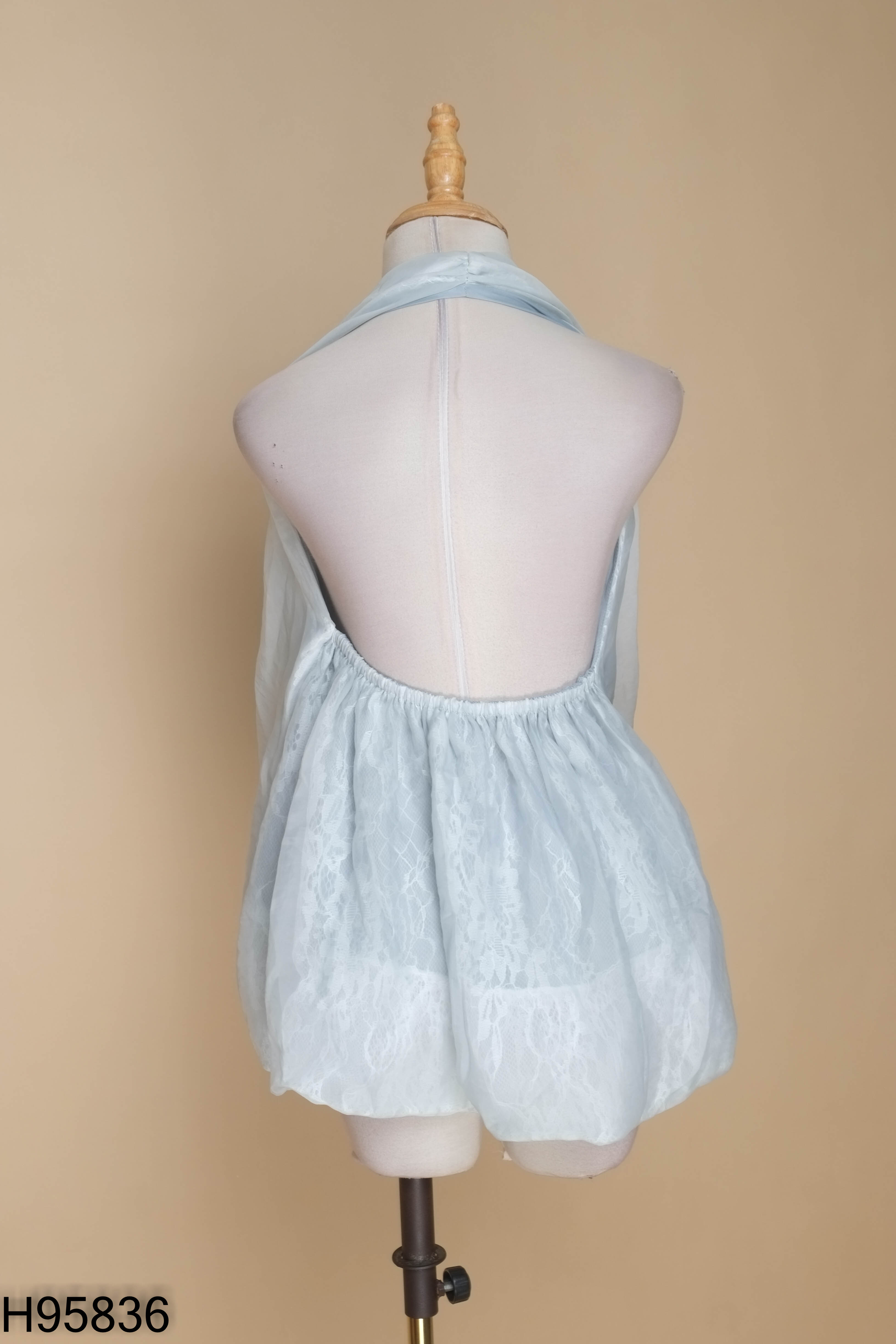 Áo xanh ABOUTMOON cố yếm