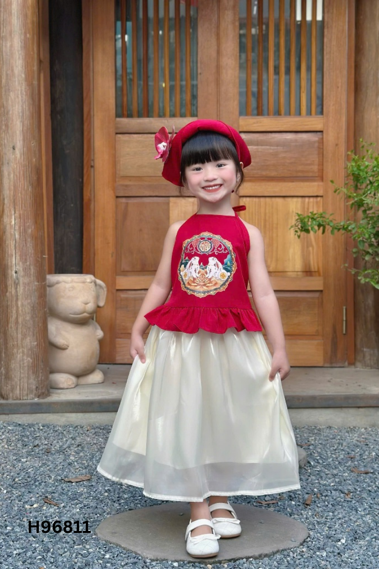 Set áo dài đỏ + chân váy be kid kèm mấn