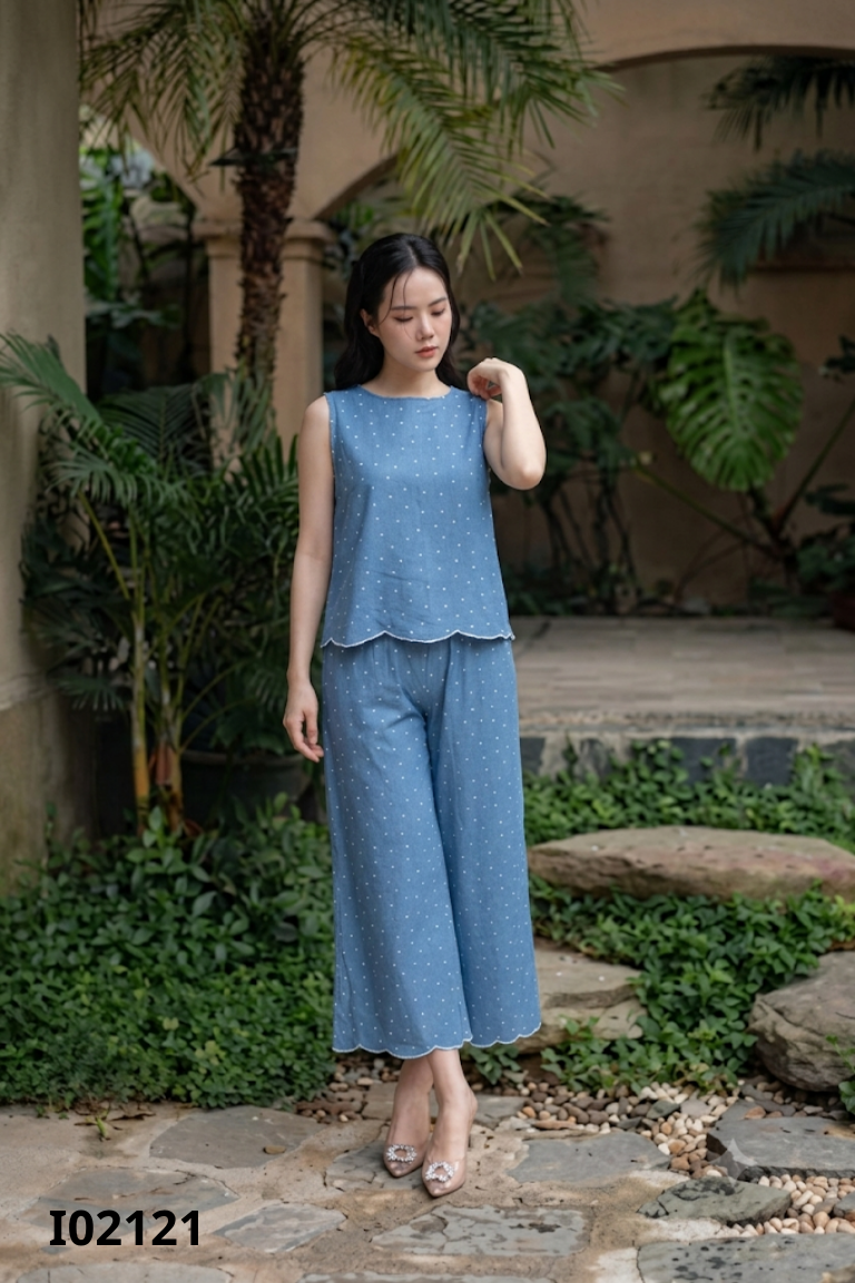 Set xanh áo kiểu + chân váy