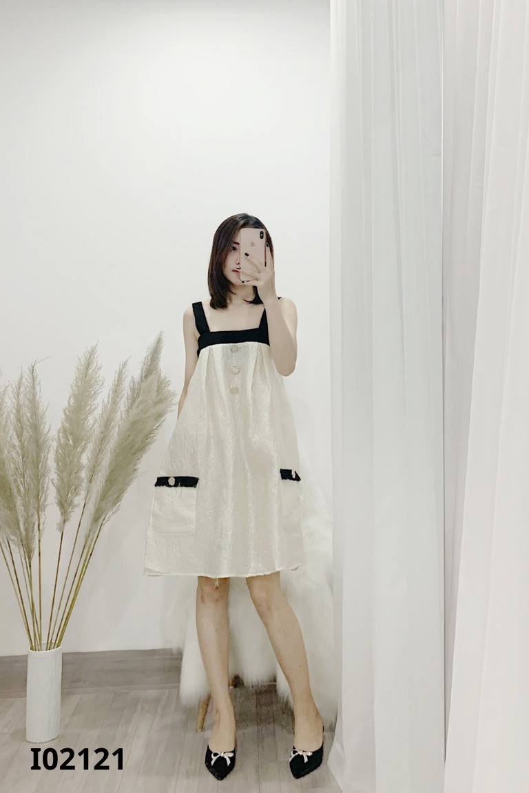 Váy K boutique be viền đen