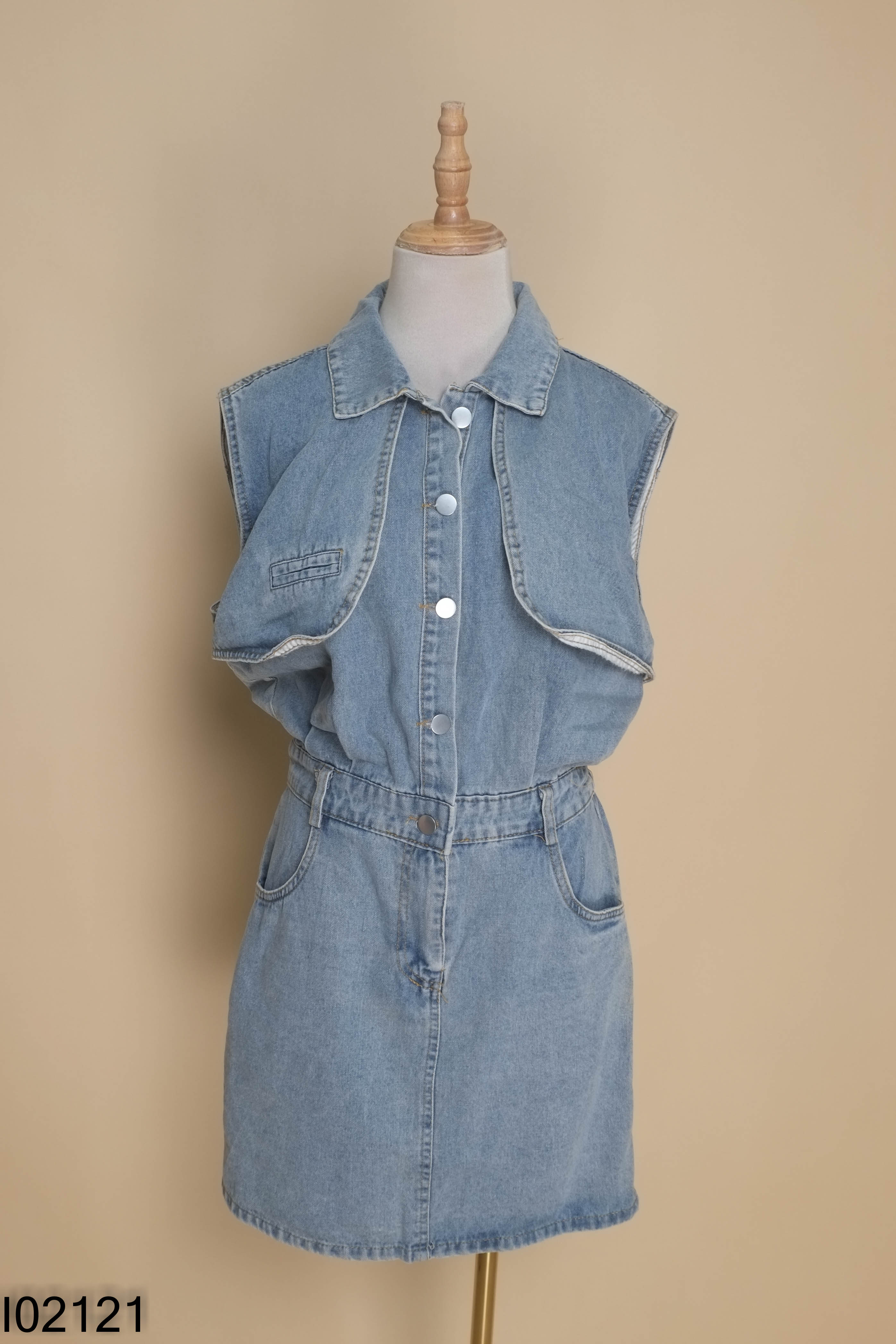 Váy jeans xanh sát nách