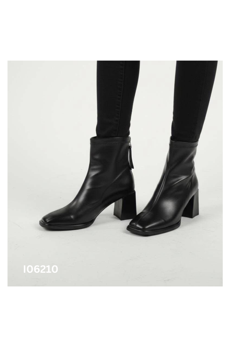 Boots đen đế vuông