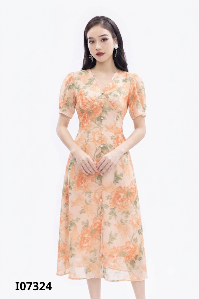 Váy cam họa tiết cổ tim