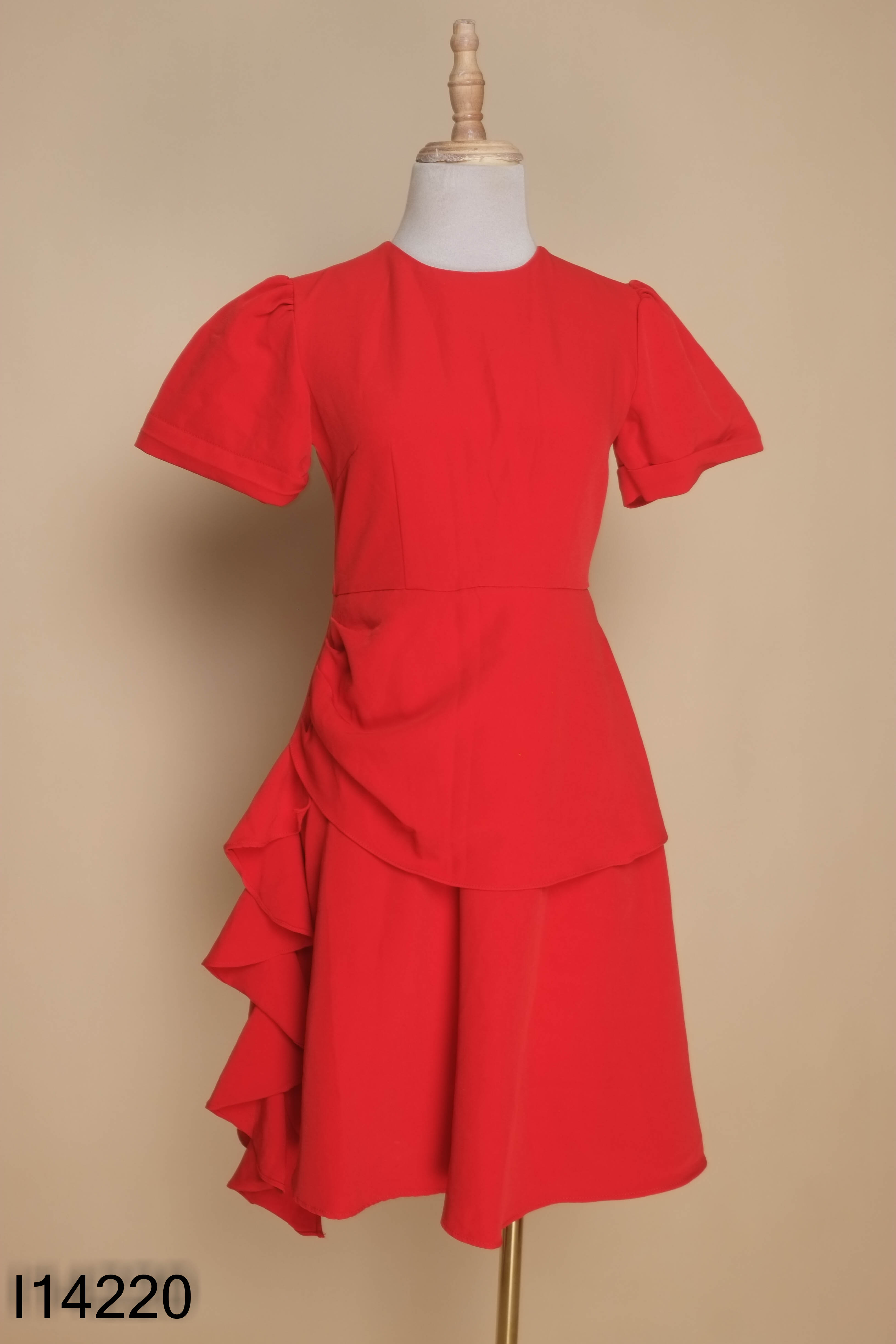 Váy đỏ 2 tầng sang chảnh